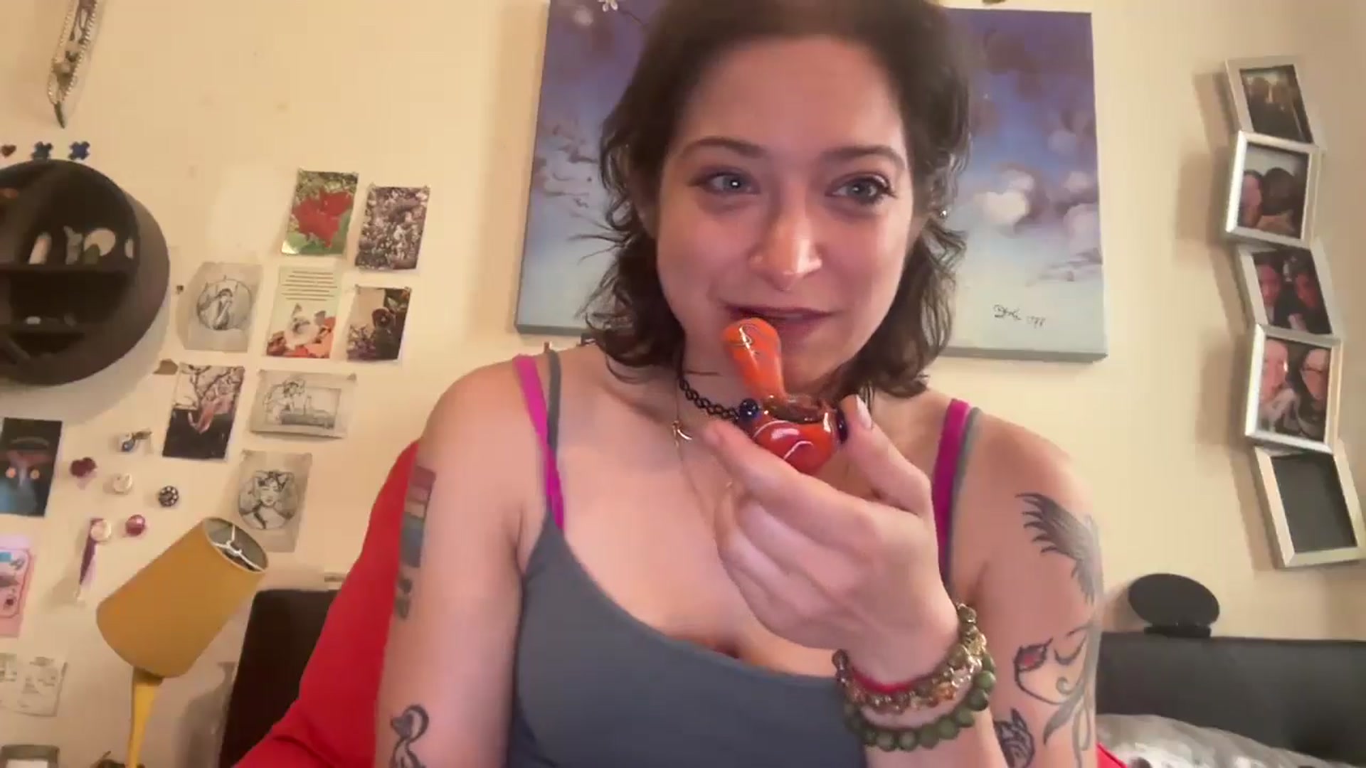 Gallery image thumbnail from Sugarquill's myfreecams stream on, 07/09/2024, 19:42 image 13 of 20