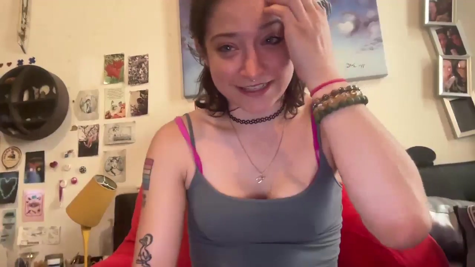 Gallery image thumbnail from Sugarquill's myfreecams stream on, 07/09/2024, 19:42 image 15 of 20