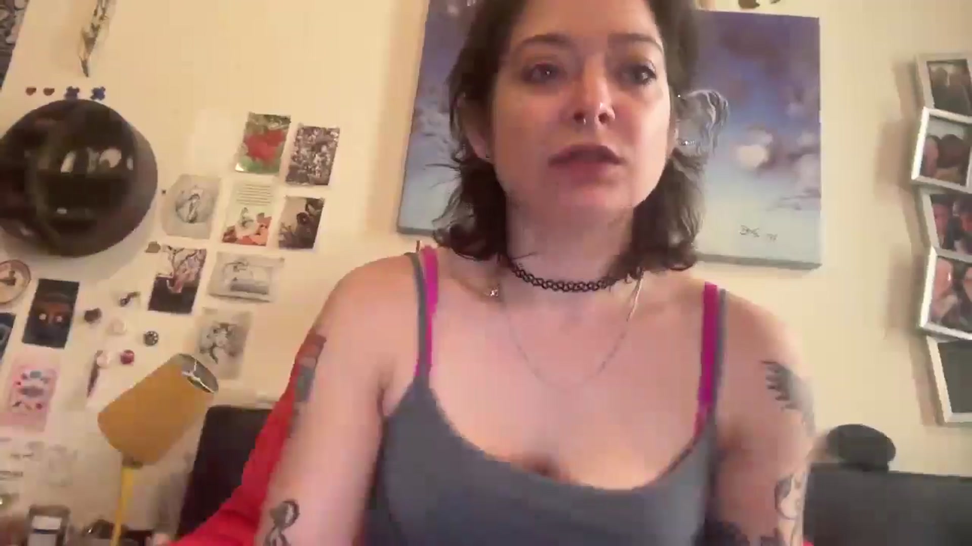 Gallery image thumbnail from Sugarquill's myfreecams stream on, 07/09/2024, 19:42 image 6 of 20