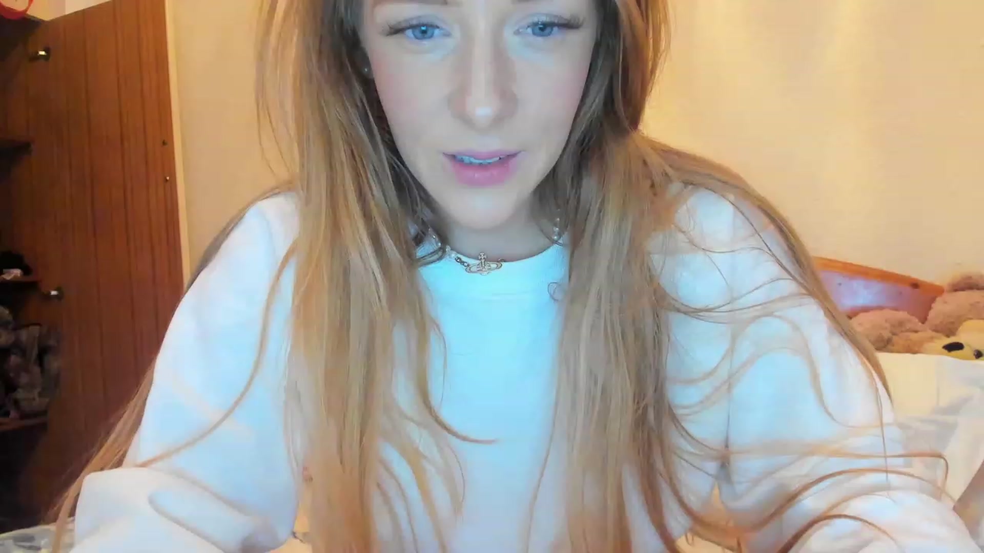 Gallery image thumbnail from SugarrrHolic's myfreecams stream on, 12/30/2022, 10:50 image 10 of 20