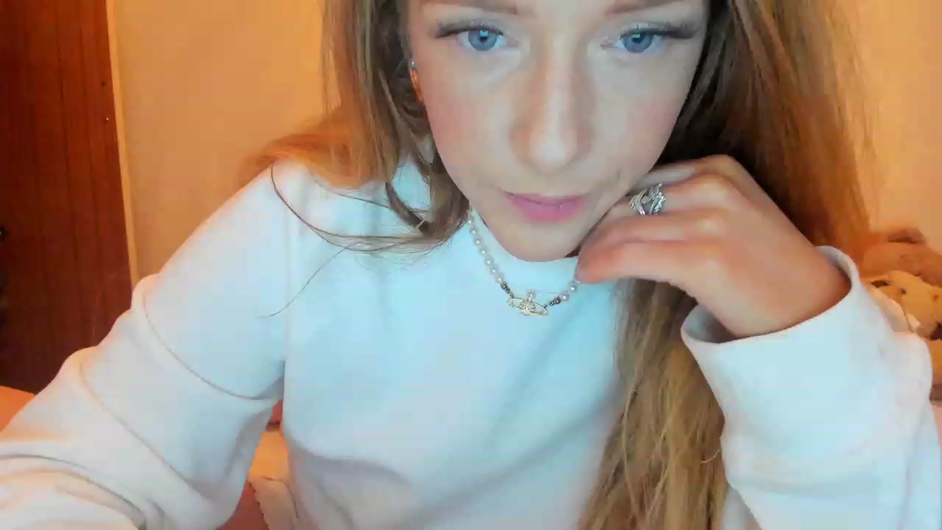 Gallery image thumbnail from SugarrrHolic's myfreecams stream on, 12/30/2022, 10:50 image 8 of 20