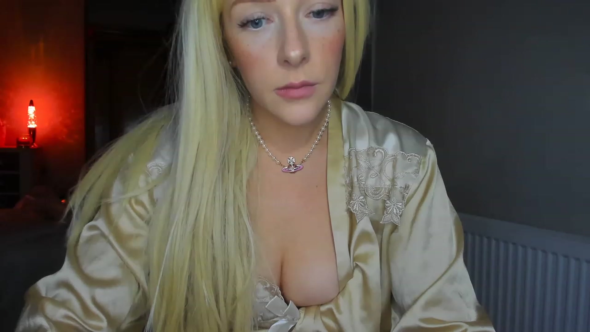 Gallery image thumbnail from SugarrrHolic's myfreecams stream on, 01/01/2023, 19:39 image 19 of 20