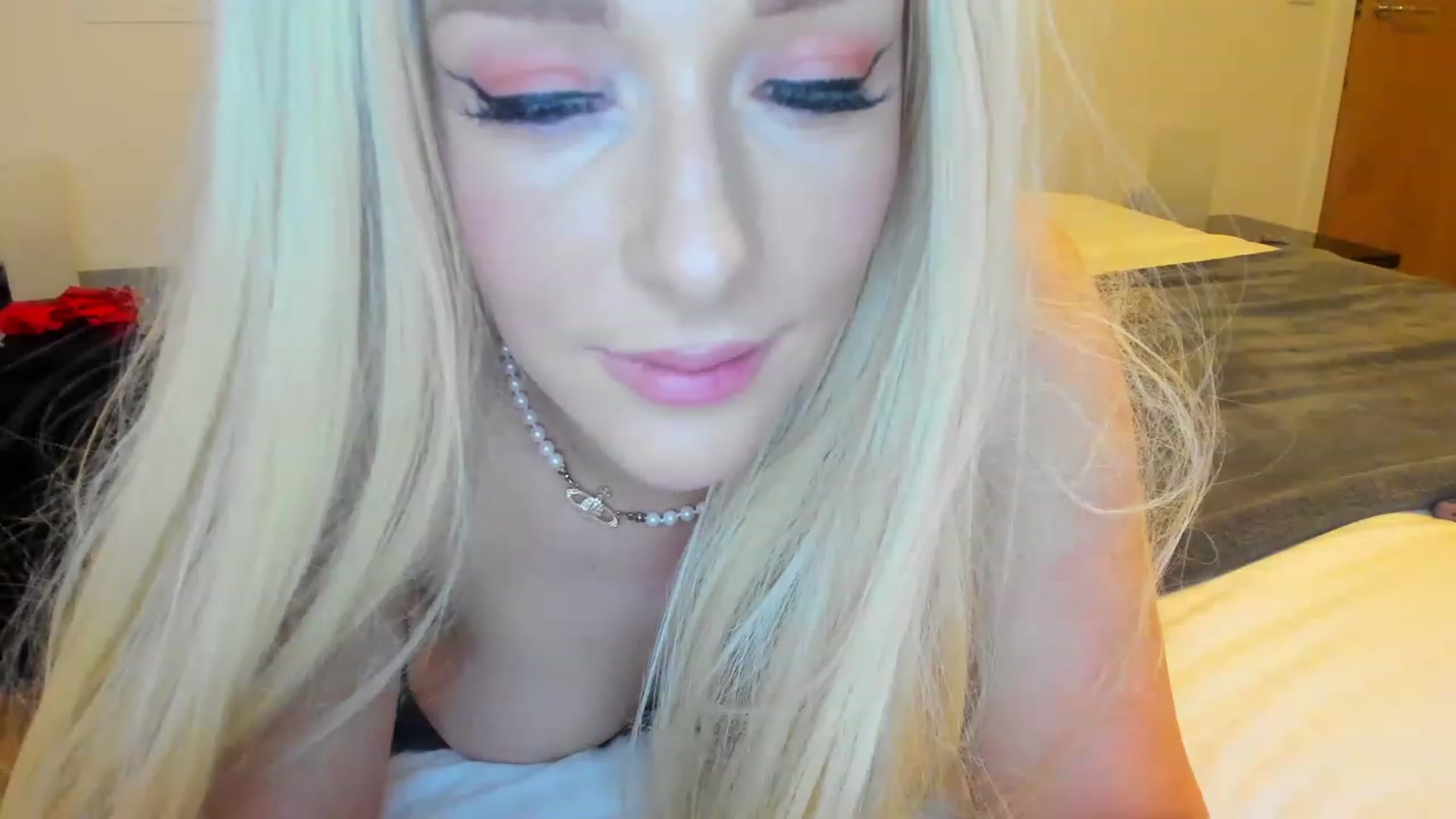 Gallery image thumbnail from SugarrrHolic's myfreecams stream on, 01/27/2023, 23:19 image 8 of 20