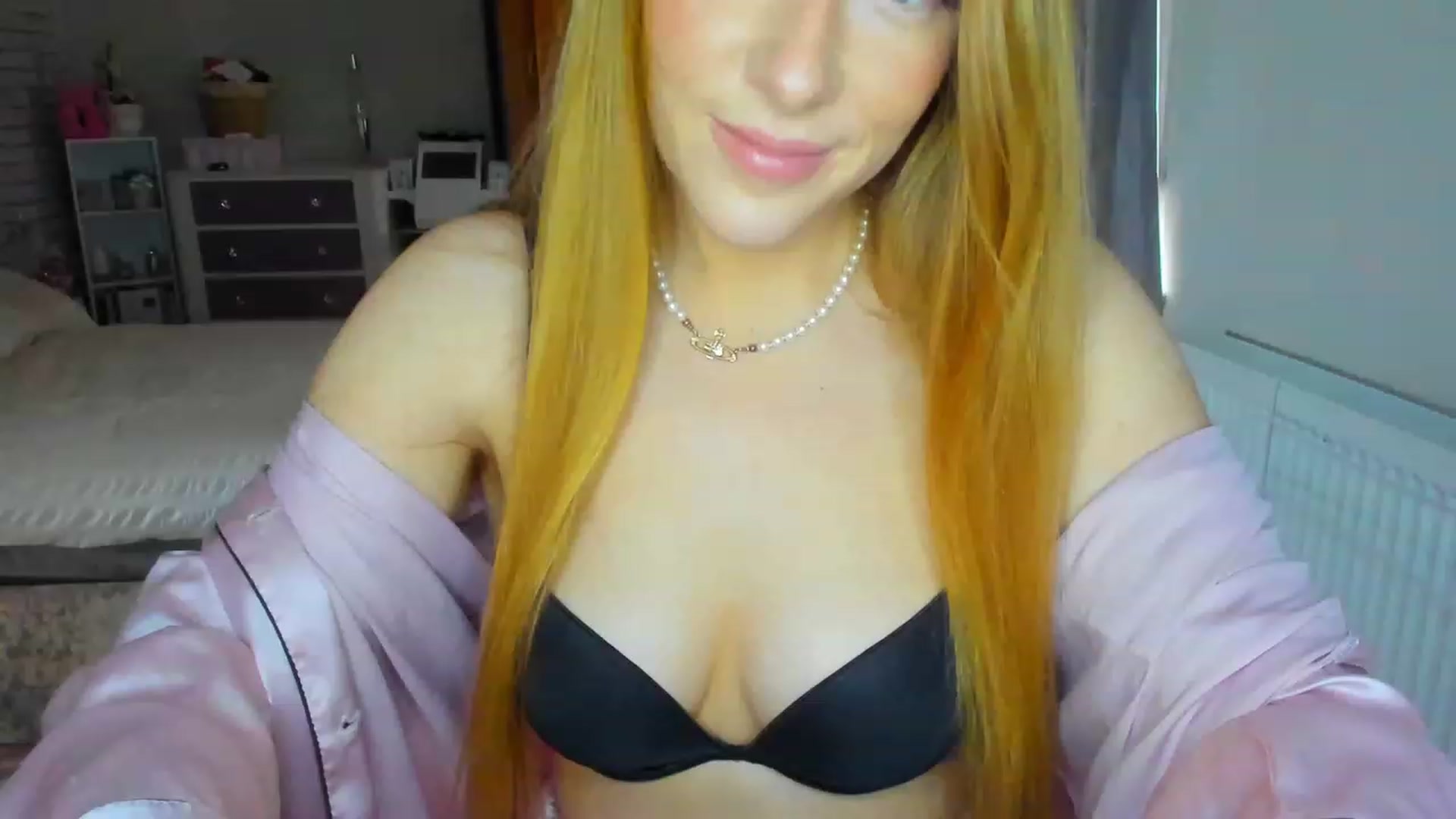 Gallery image thumbnail from SugarrrHolic's myfreecams stream on, 02/05/2023, 14:21 image 8 of 20