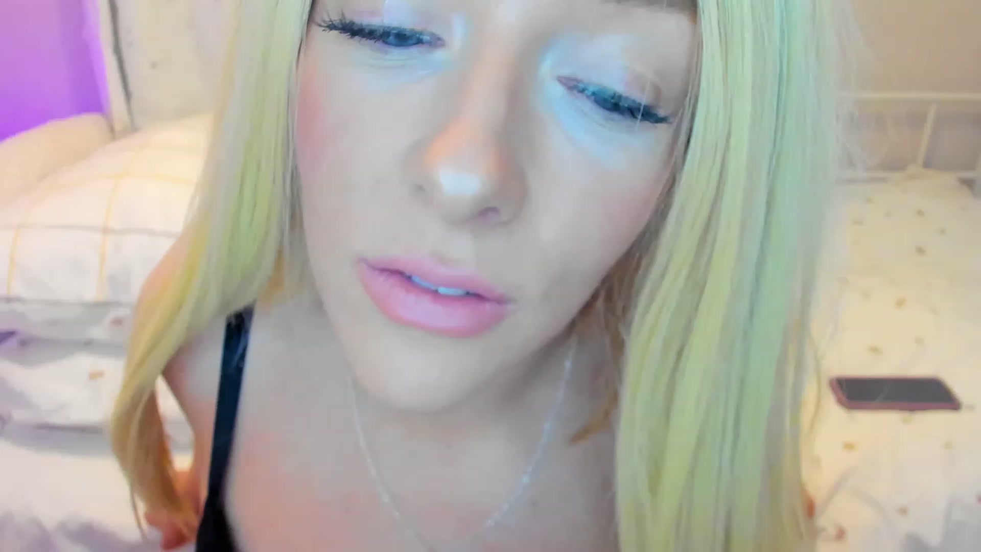 Gallery image thumbnail from SugarrrHolic's myfreecams stream on, 02/25/2023, 21:33 image 13 of 20