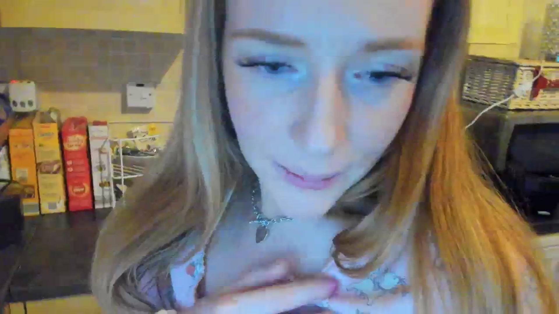 Gallery image thumbnail from SugarrrHolic's myfreecams stream on, 11/04/2023, 08:19 image 15 of 20