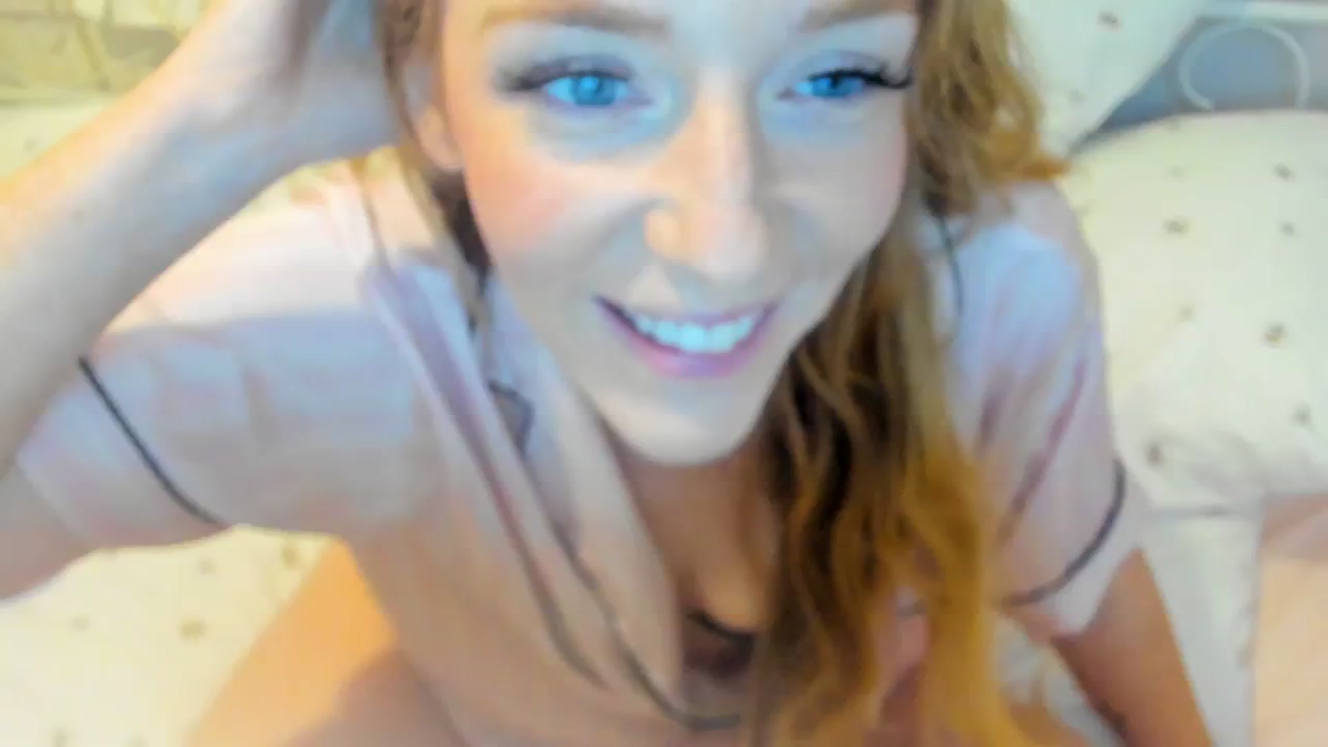 Gallery image thumbnail from SugarrrHolic's myfreecams stream on, 11/04/2023, 20:00 image 1 of 20