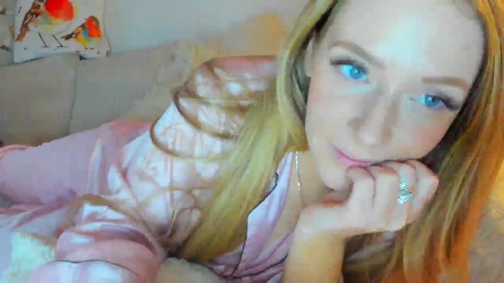 Gallery image thumbnail from SugarrrHolic's myfreecams stream on, 11/17/2023, 12:15 image 19 of 20