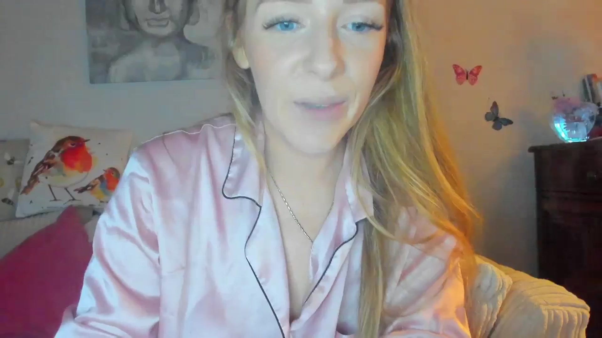 Gallery image thumbnail from SugarrrHolic's myfreecams stream on, 11/17/2023, 12:15 image 5 of 20