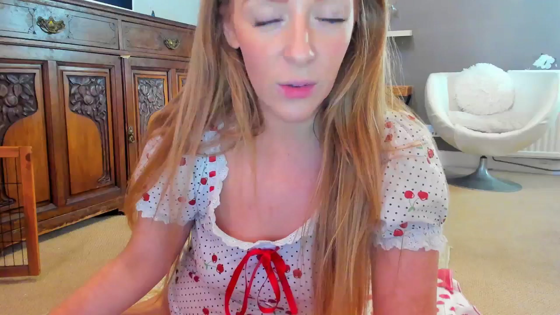 Gallery image thumbnail from SugarrrHolic's myfreecams stream on, 11/23/2023, 11:32 image 18 of 20