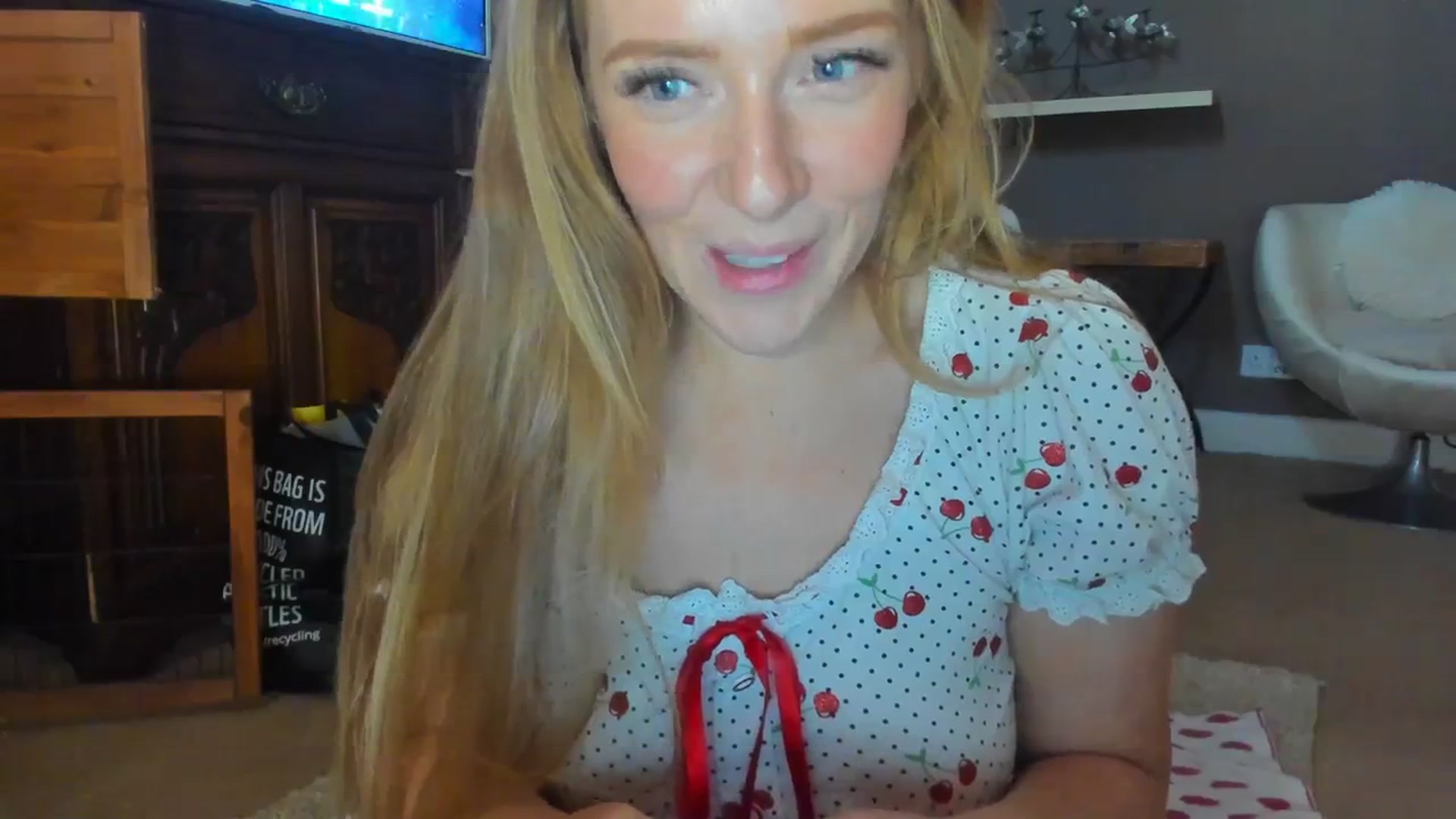 Gallery image thumbnail from SugarrrHolic's myfreecams stream on, 11/23/2023, 14:52 image 13 of 20