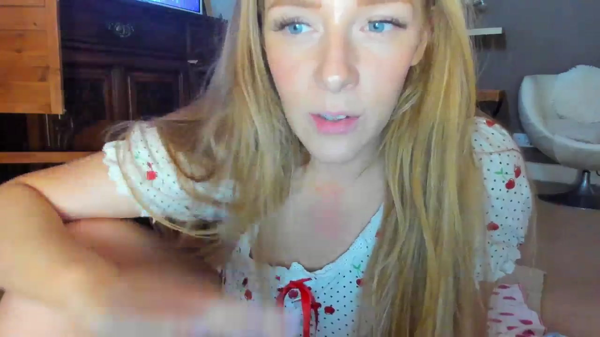 Gallery image thumbnail from SugarrrHolic's myfreecams stream on, 11/23/2023, 14:52 image 14 of 20