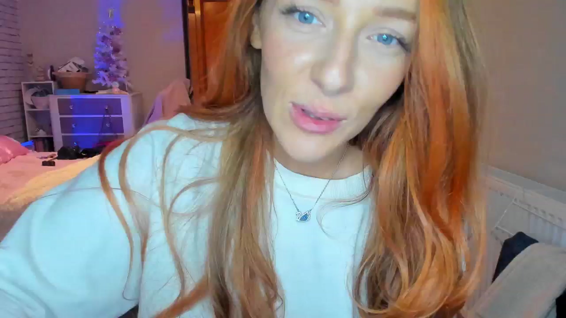 Gallery image thumbnail from SugarrrHolic's myfreecams stream on, 12/03/2023, 14:21 image 4 of 20