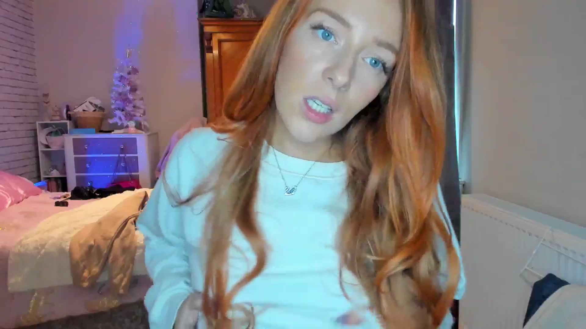 Gallery image thumbnail from SugarrrHolic's myfreecams stream on, 12/03/2023, 14:21 image 19 of 20