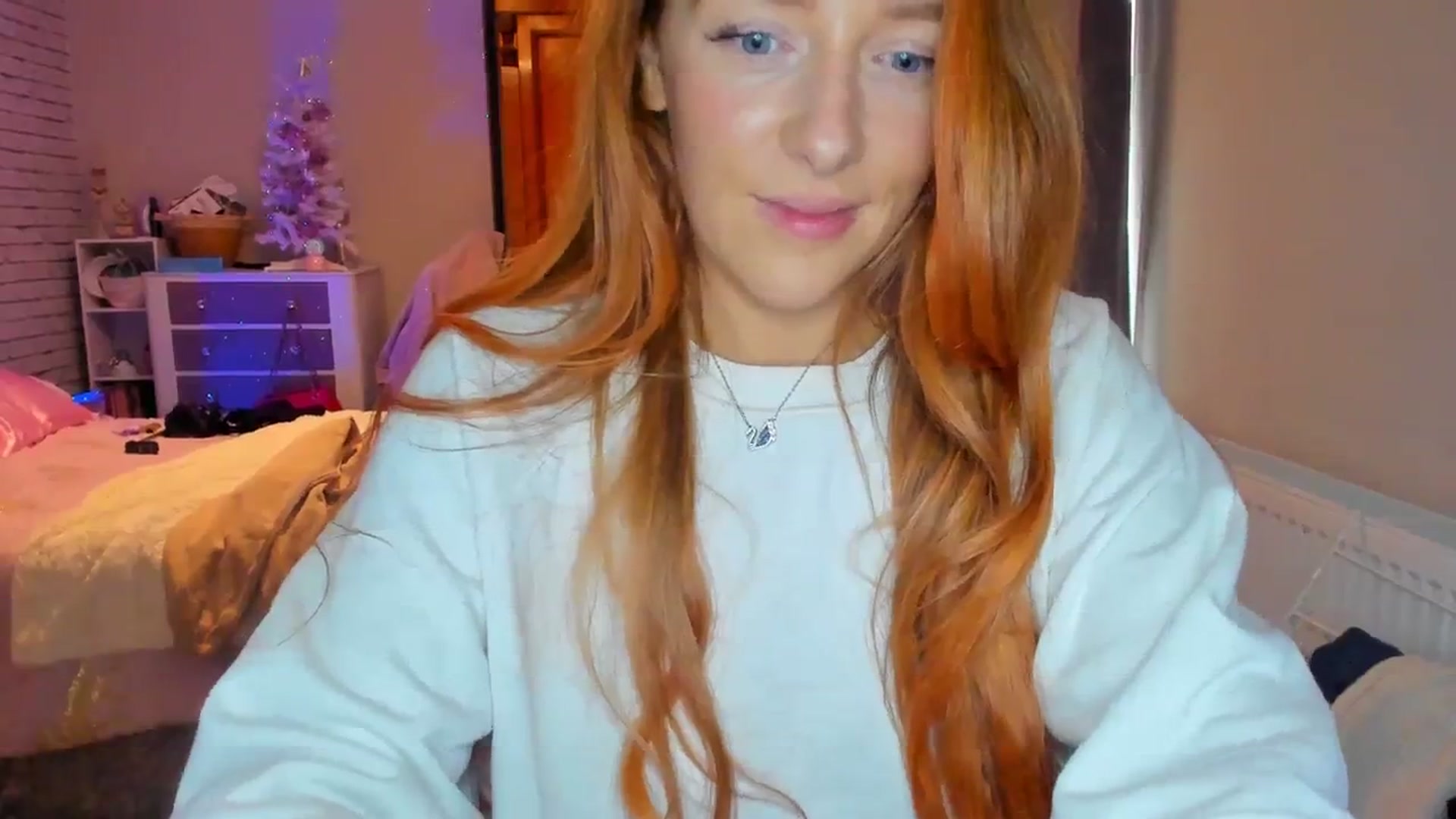 Gallery image thumbnail from SugarrrHolic's myfreecams stream on, 12/03/2023, 14:21 image 12 of 20