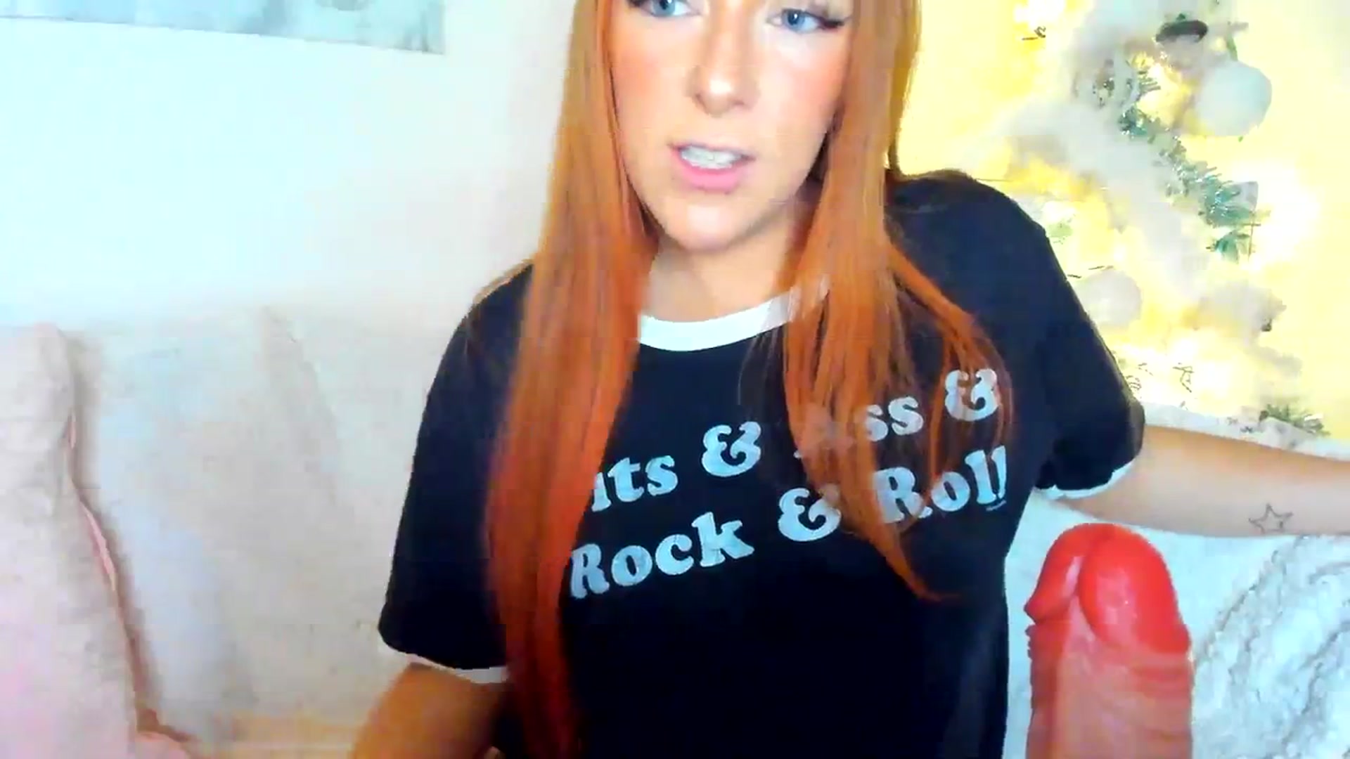 Gallery image thumbnail from SugarrrHolic's myfreecams stream on, 12/22/2023, 20:38 image 9 of 20