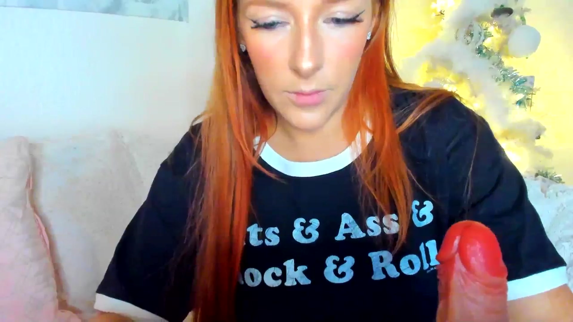 Gallery image thumbnail from SugarrrHolic's myfreecams stream on, 12/22/2023, 20:38 image 8 of 20