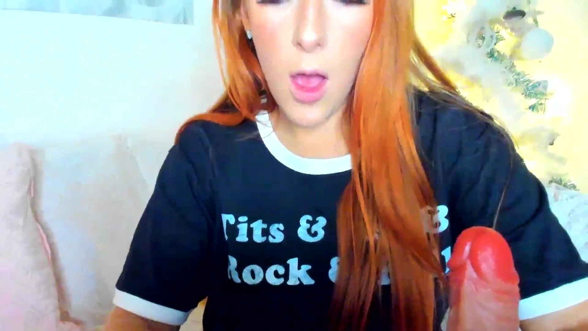 Gallery image thumbnail from SugarrrHolic's myfreecams stream on, 12/22/2023, 20:38 image 5 of 20