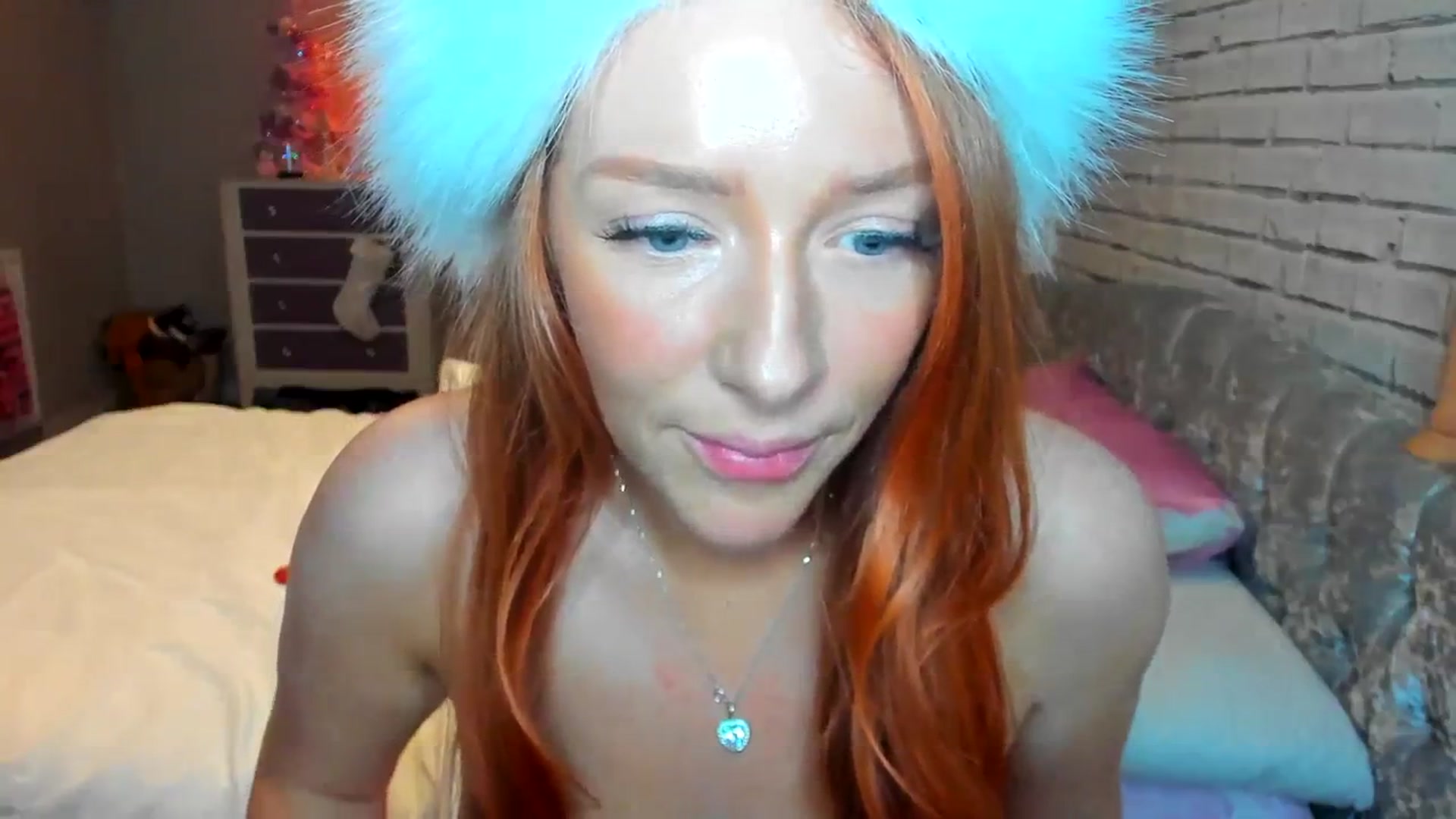Gallery image thumbnail from SugarrrHolic's myfreecams stream on, 12/27/2023, 01:11 image 7 of 20