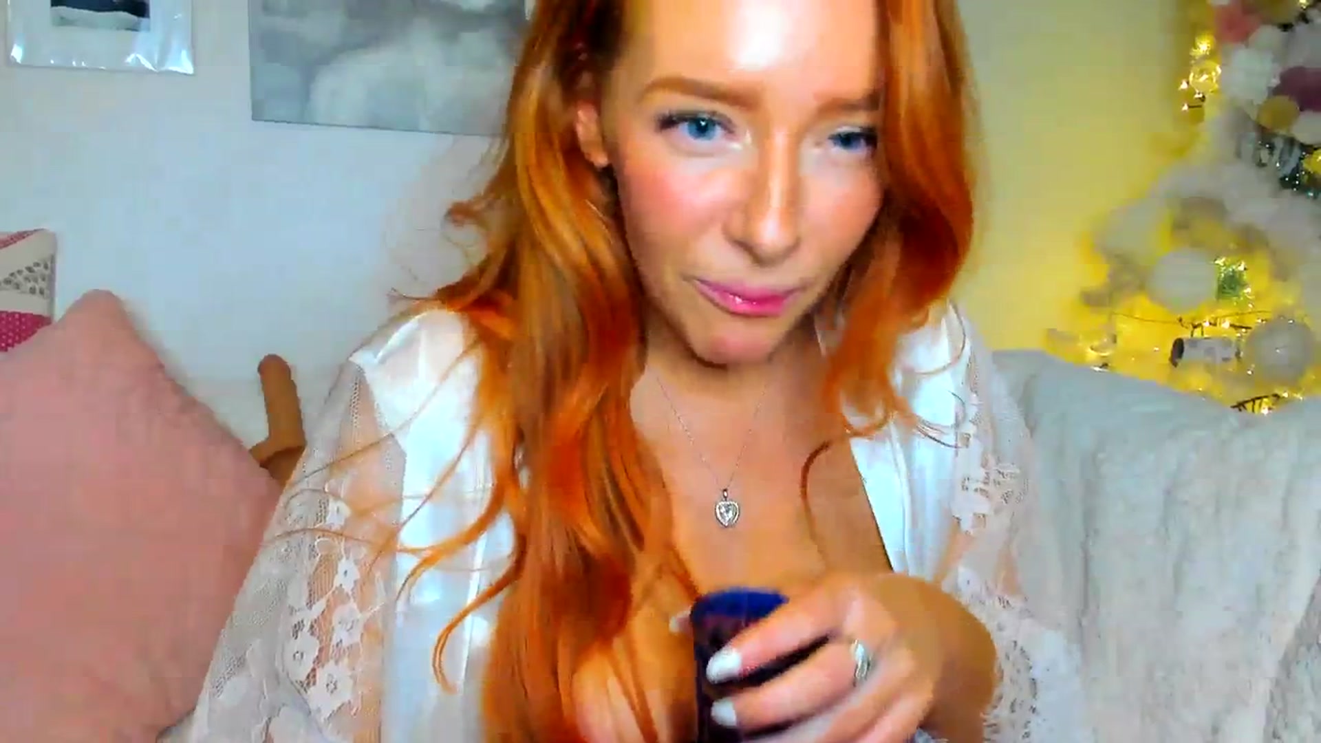 Gallery image thumbnail from SugarrrHolic's myfreecams stream on, 12/31/2023, 22:29 image 11 of 20