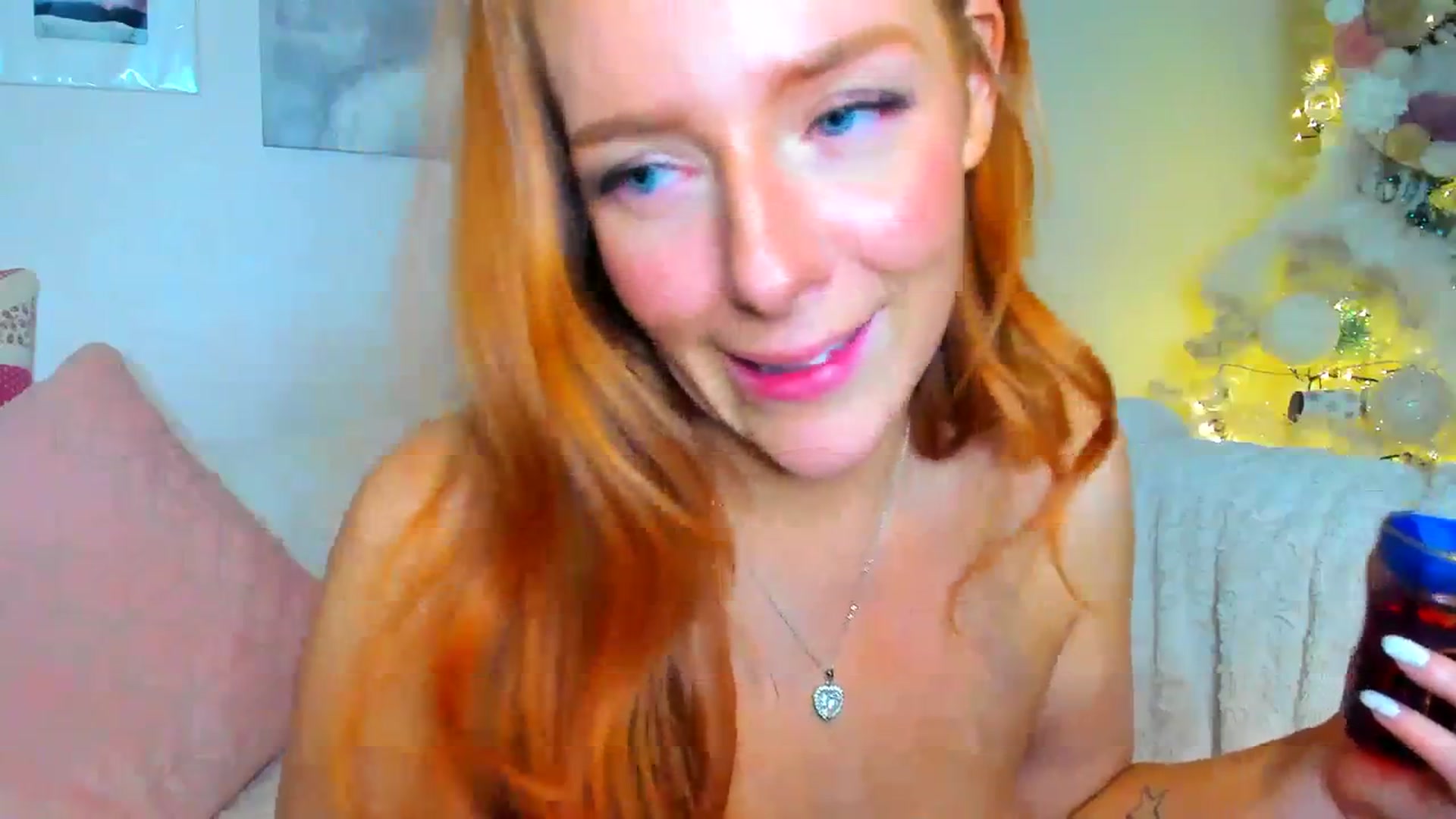 Gallery image thumbnail from SugarrrHolic's myfreecams stream on, 01/01/2024, 24:02 image 3 of 20