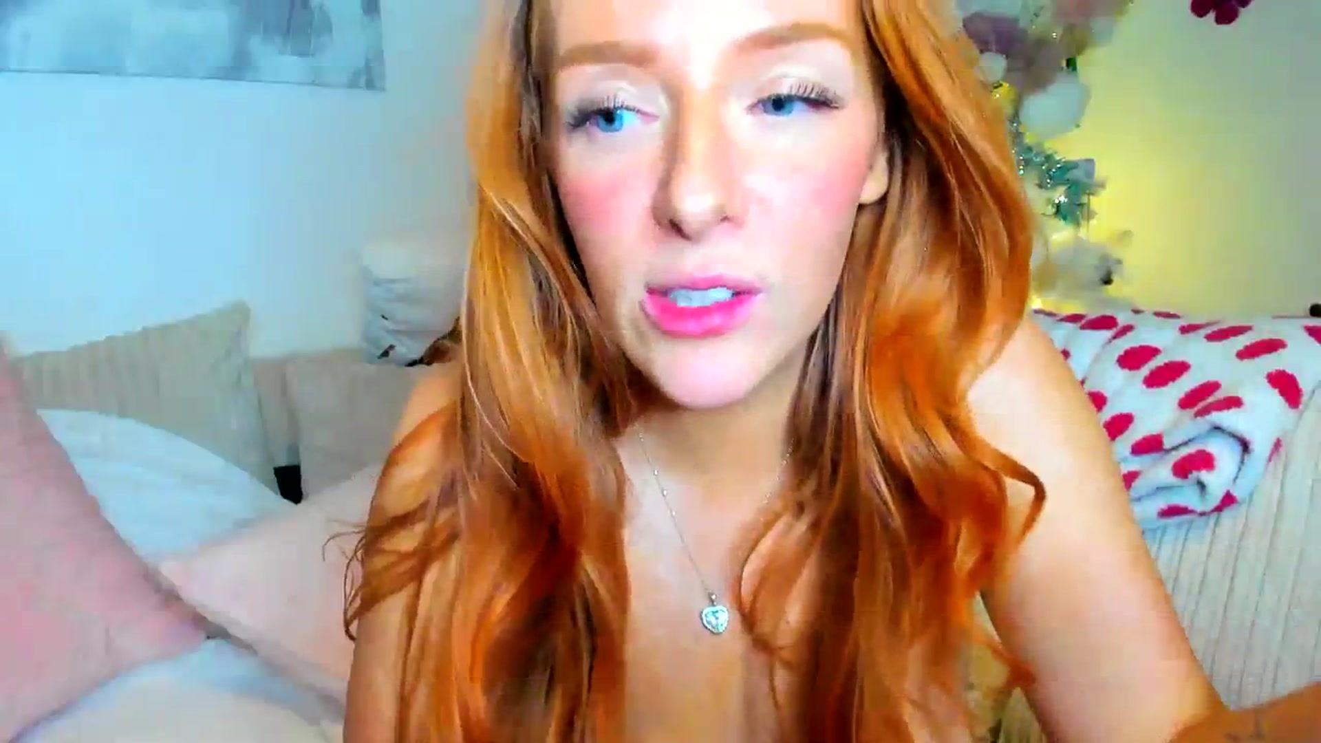 Gallery image thumbnail from SugarrrHolic's myfreecams stream on, 01/01/2024, 02:40 image 8 of 20