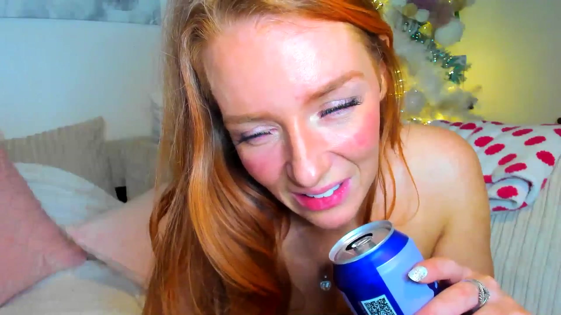 Gallery image thumbnail from SugarrrHolic's myfreecams stream on, 01/01/2024, 02:40 image 11 of 20