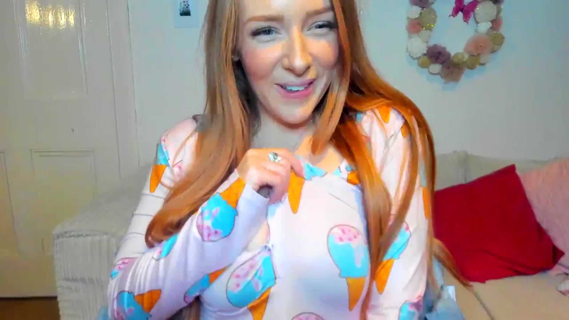 Gallery image thumbnail from SugarrrHolic's myfreecams stream on, 01/16/2024, 24:13 image 1 of 20