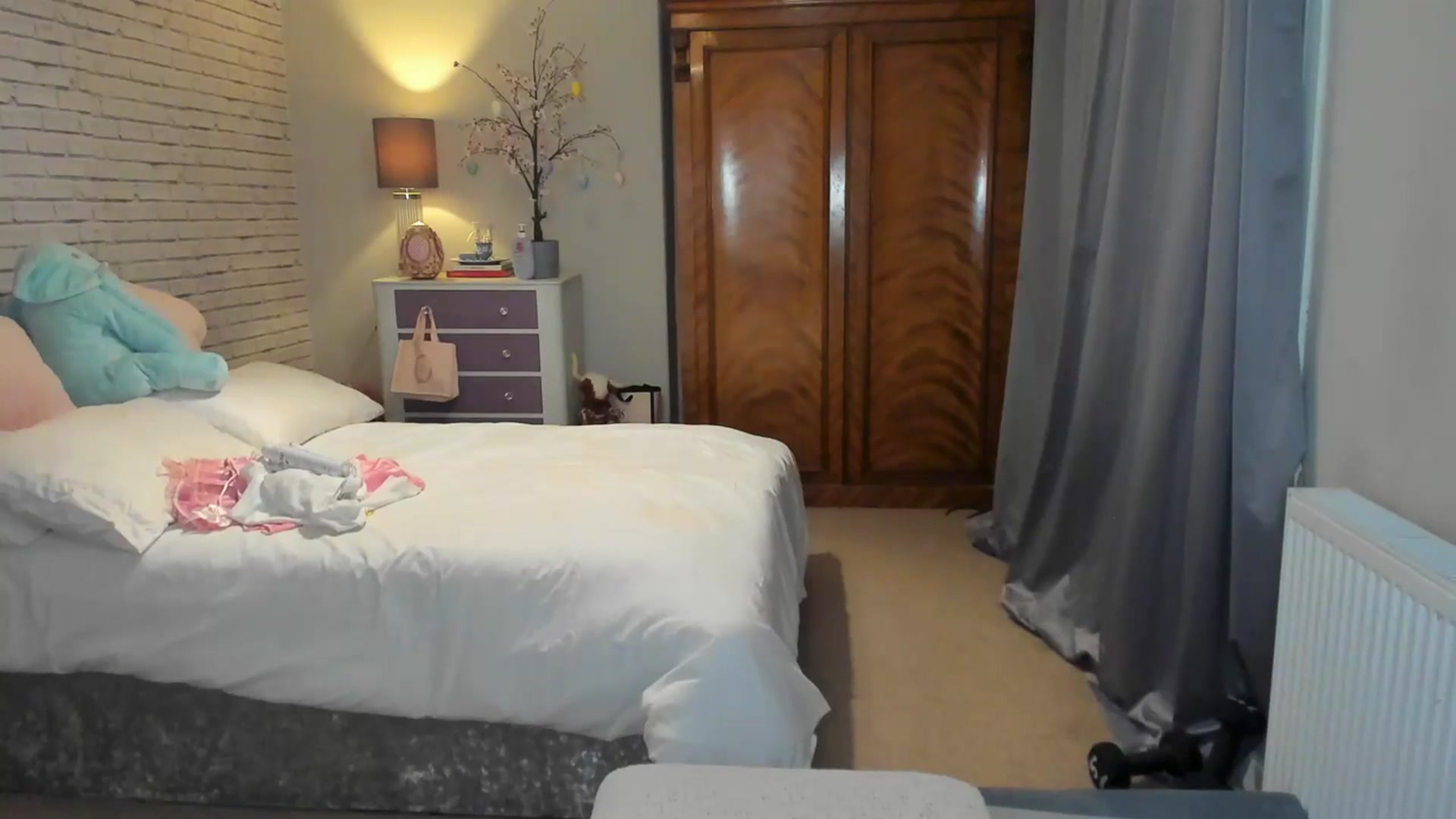 Gallery image thumbnail from SugarrrHolic's myfreecams stream on, 04/06/2024, 21:53 image 9 of 20