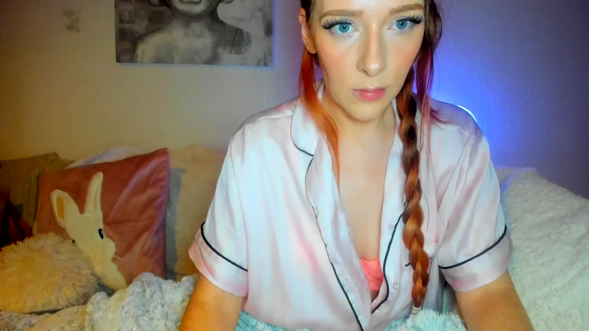 Gallery image thumbnail from SugarrrHolic's myfreecams stream on, 05/19/2024, 23:41 image 1 of 20