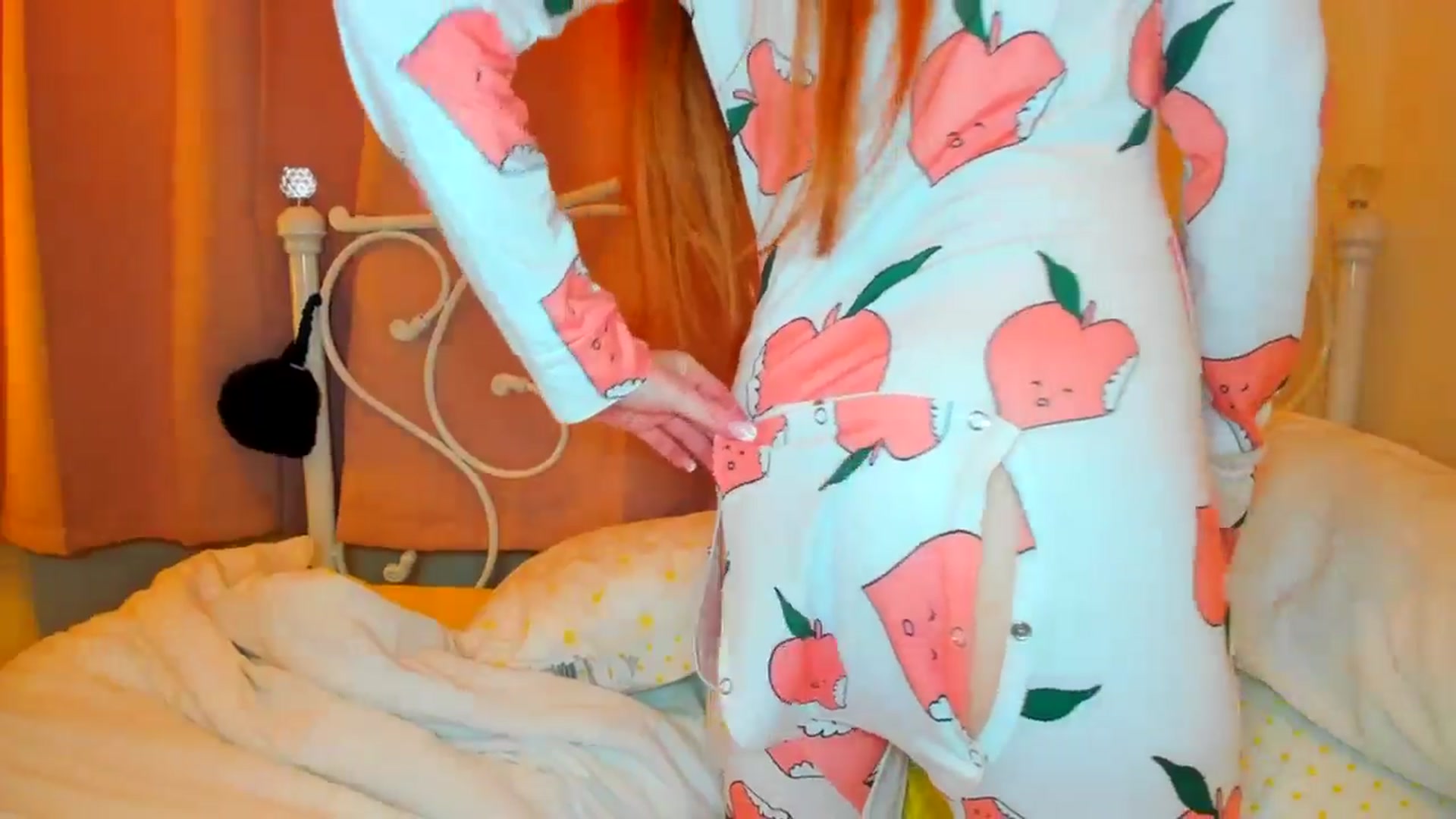 Gallery image thumbnail from SugarrrHolic's myfreecams stream on, 05/23/2024, 22:38 image 3 of 20