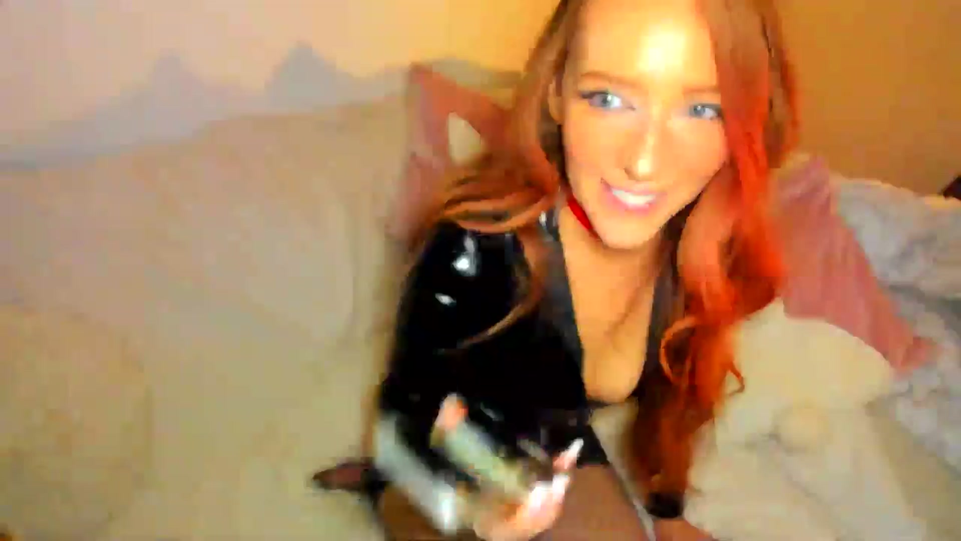 Gallery image thumbnail from SugarrrHolic's myfreecams stream on, 05/28/2024, 24:14 image 3 of 20