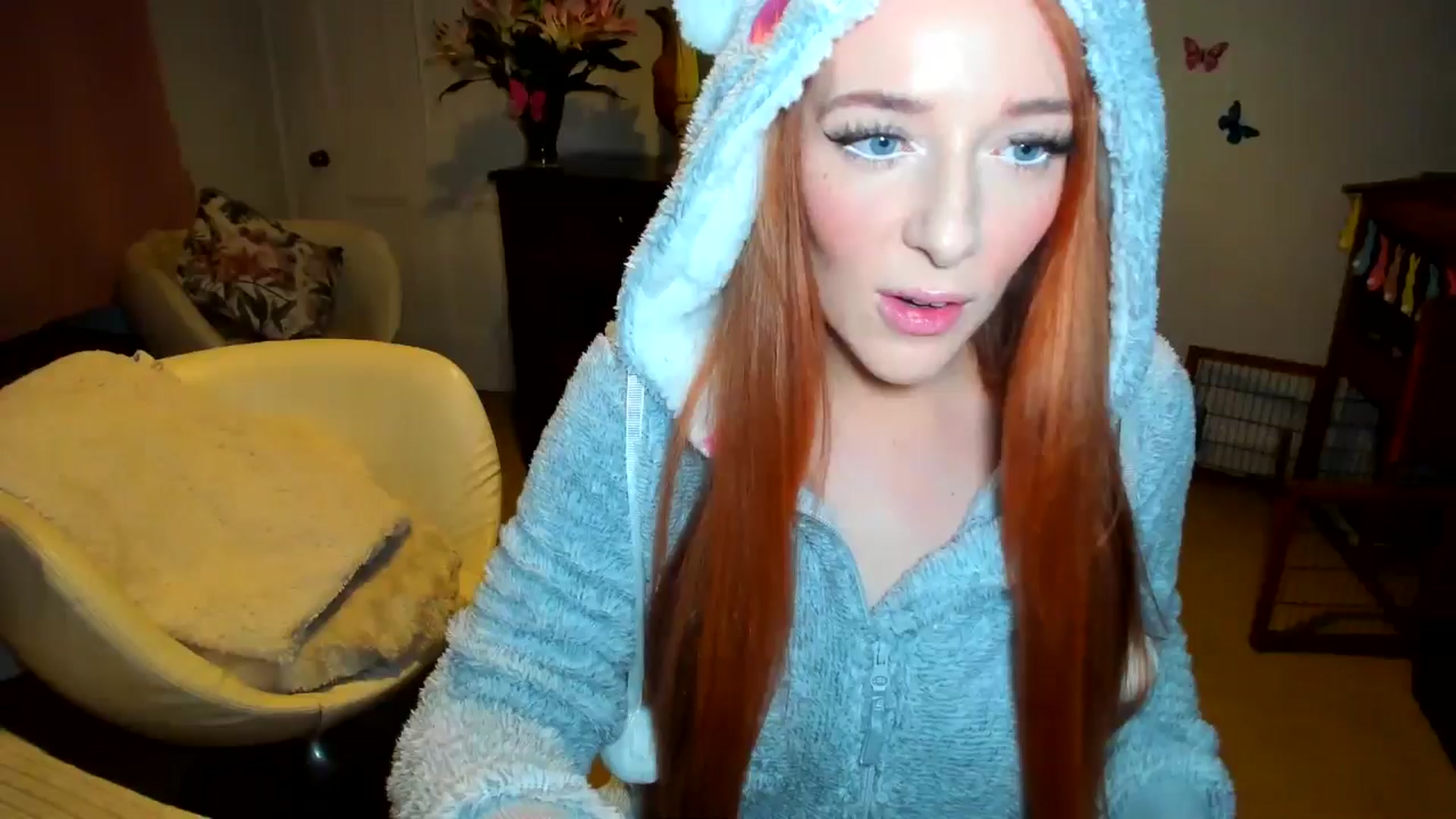 Gallery image thumbnail from SugarrrHolic's myfreecams stream on, 06/06/2024, 23:19 image 1 of 20