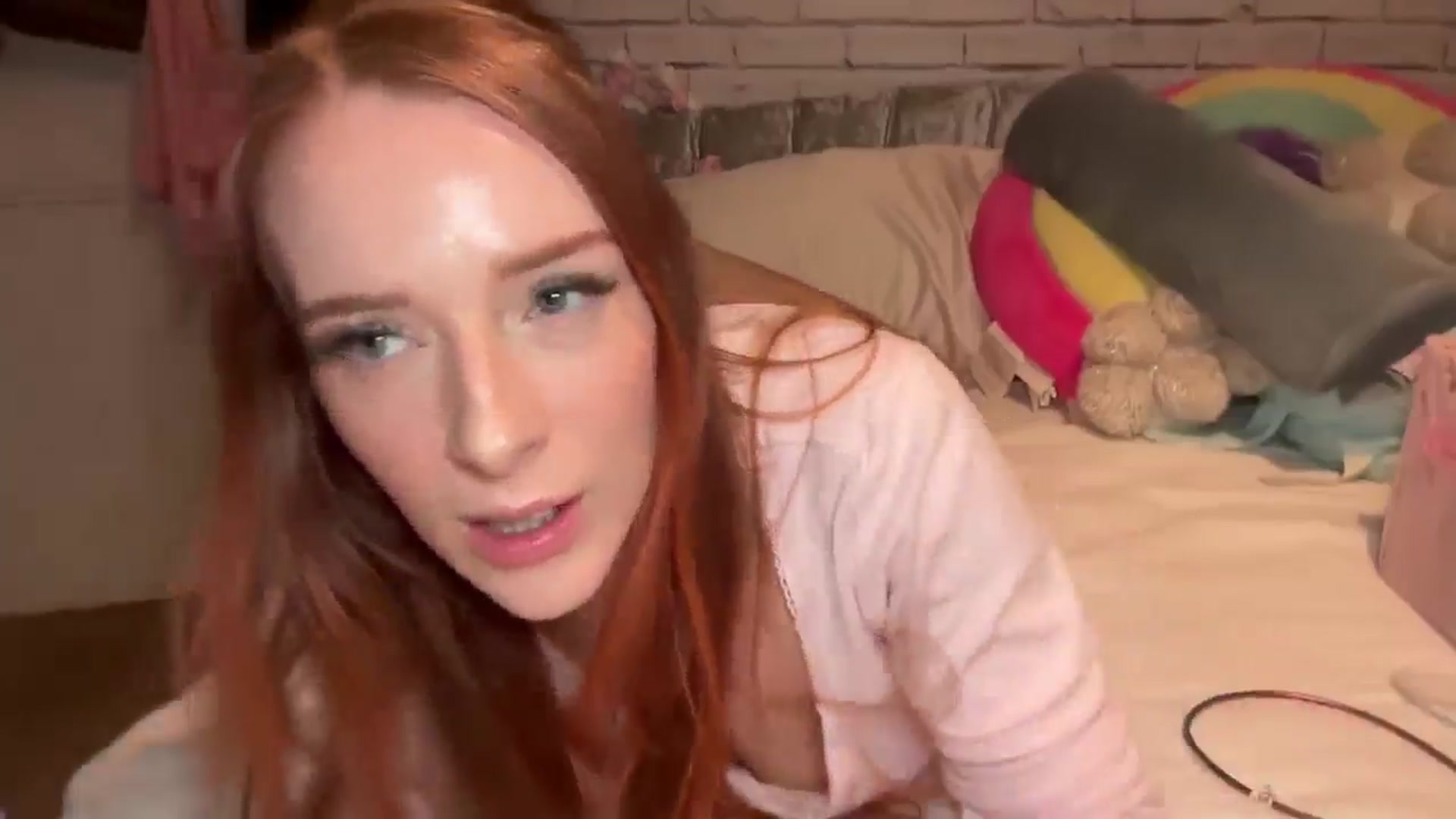 Gallery image thumbnail from SugarrrHolic's myfreecams stream on, 07/11/2024, 21:00 image 5 of 20