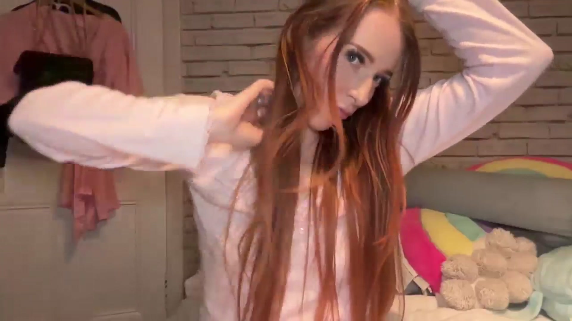 Gallery image thumbnail from SugarrrHolic's myfreecams stream on, 07/11/2024, 21:00 image 18 of 20