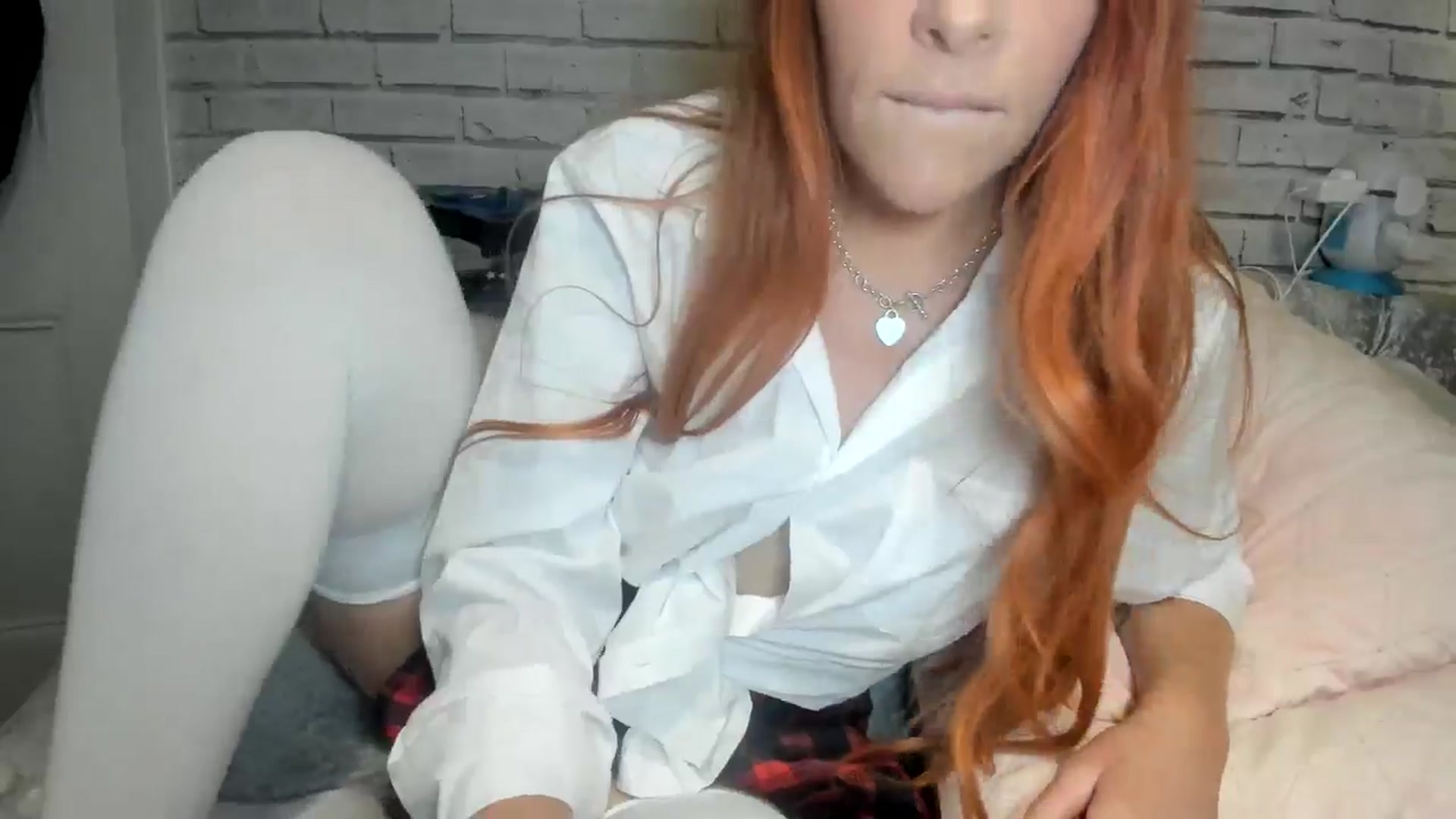 Gallery image thumbnail from SugarrrHolic's myfreecams stream on, 08/17/2024, 14:58 image 11 of 20