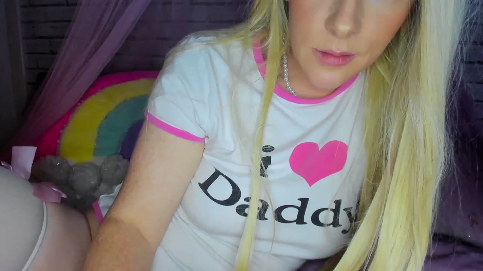 Gallery image thumbnail from SugarrrPup's myfreecams stream on, 12/03/2022, 20:59 image 19 of 20
