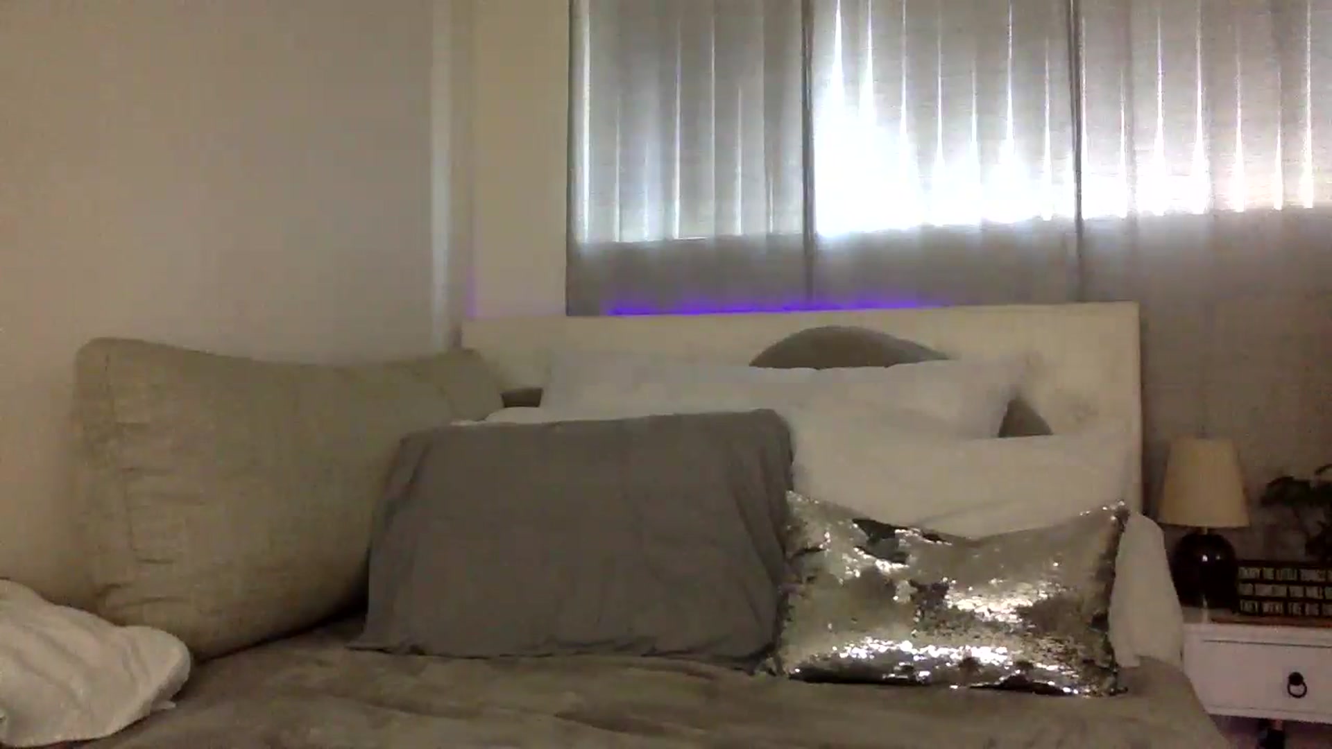 Gallery image thumbnail from Sugarxoxoxo's myfreecams stream on, 07/09/2024, 19:31 image 9 of 20