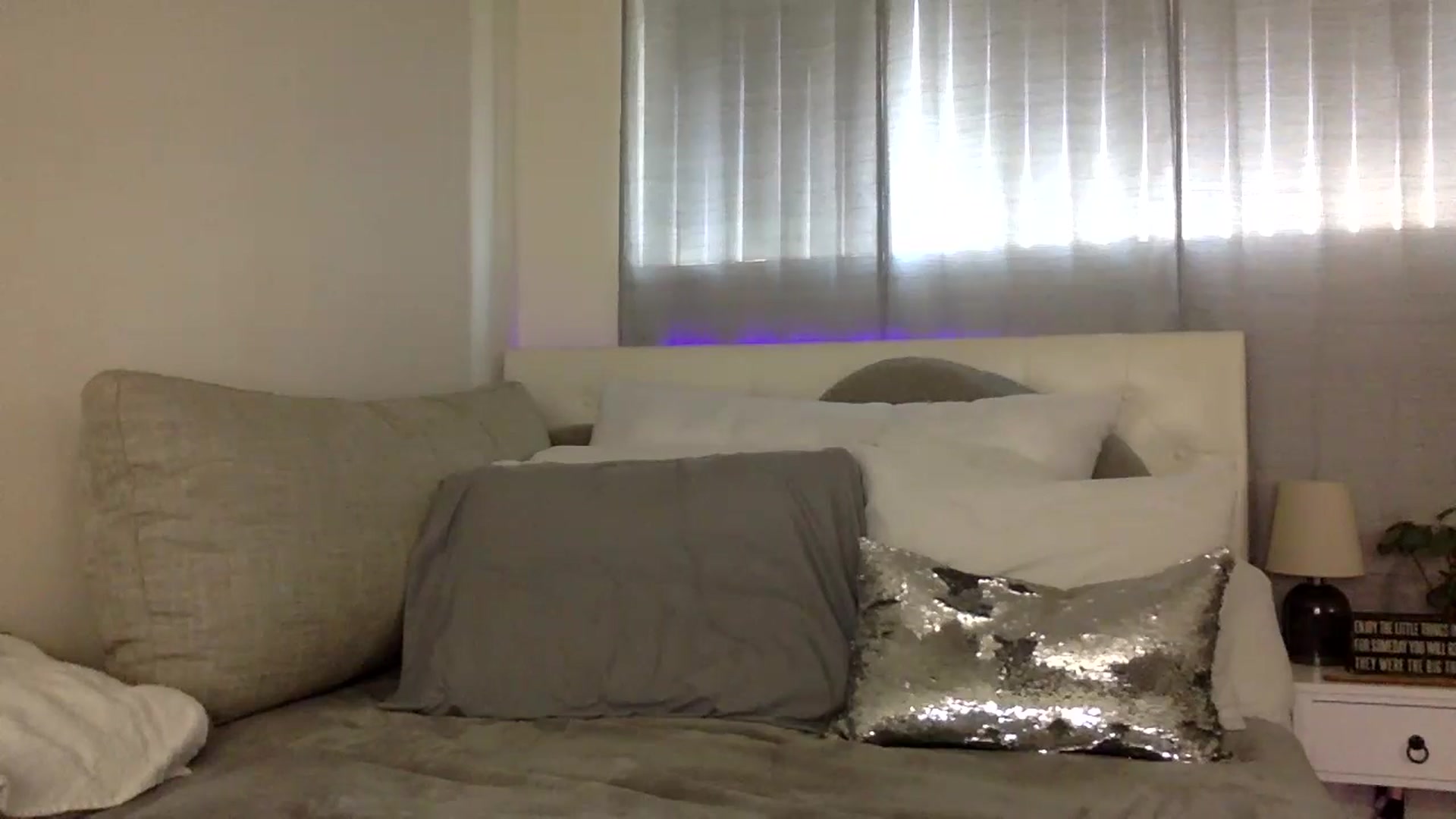 Gallery image thumbnail from Sugarxoxoxo's myfreecams stream on, 07/09/2024, 19:31 image 11 of 20