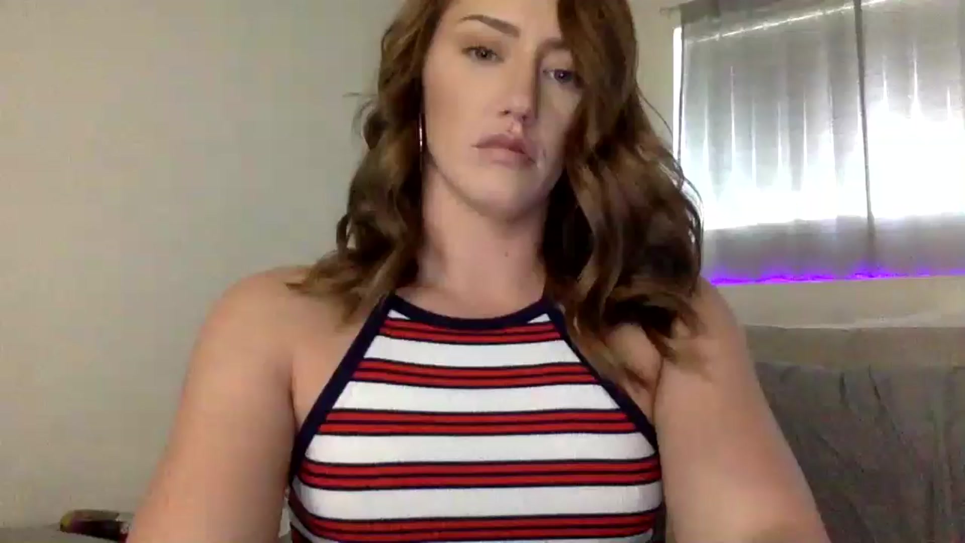 Gallery image thumbnail from Sugarxoxoxo's myfreecams stream on, 08/16/2024, 20:16 image 1 of 20