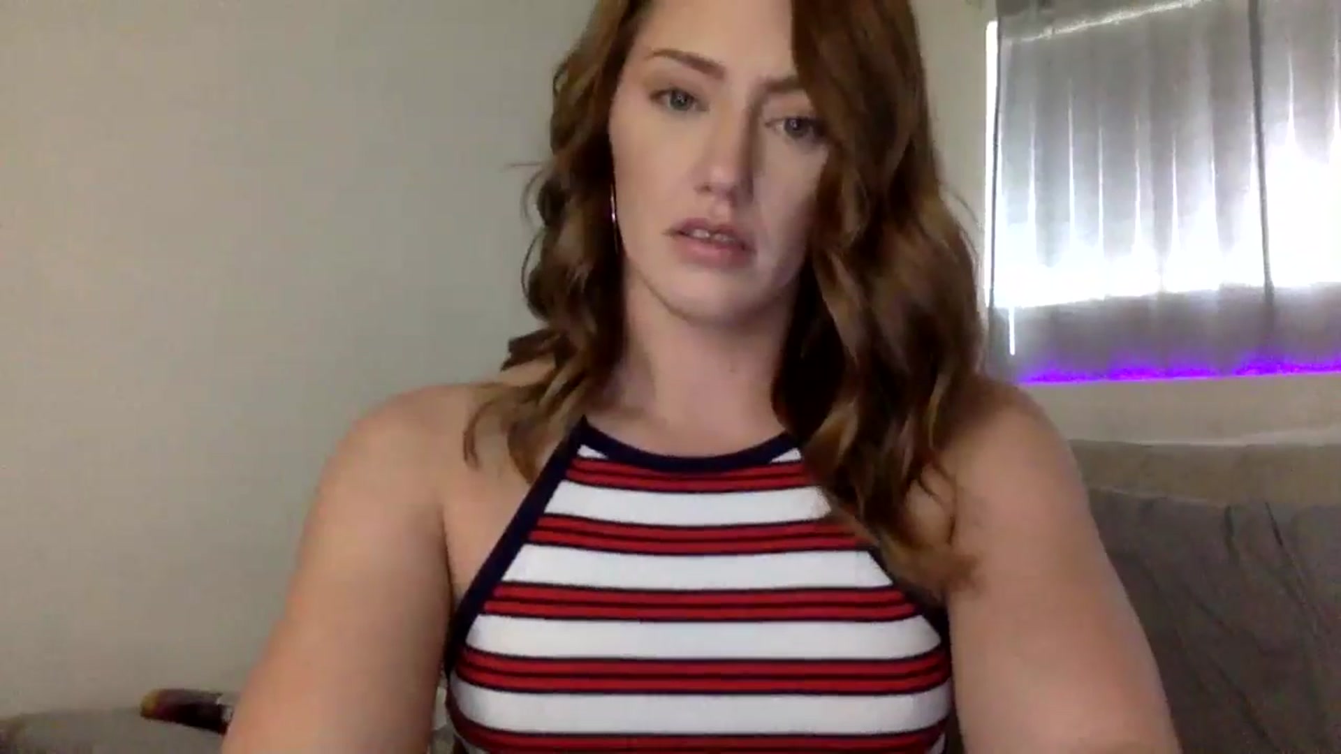 Gallery image thumbnail from Sugarxoxoxo's myfreecams stream on, 08/16/2024, 20:16 image 4 of 20