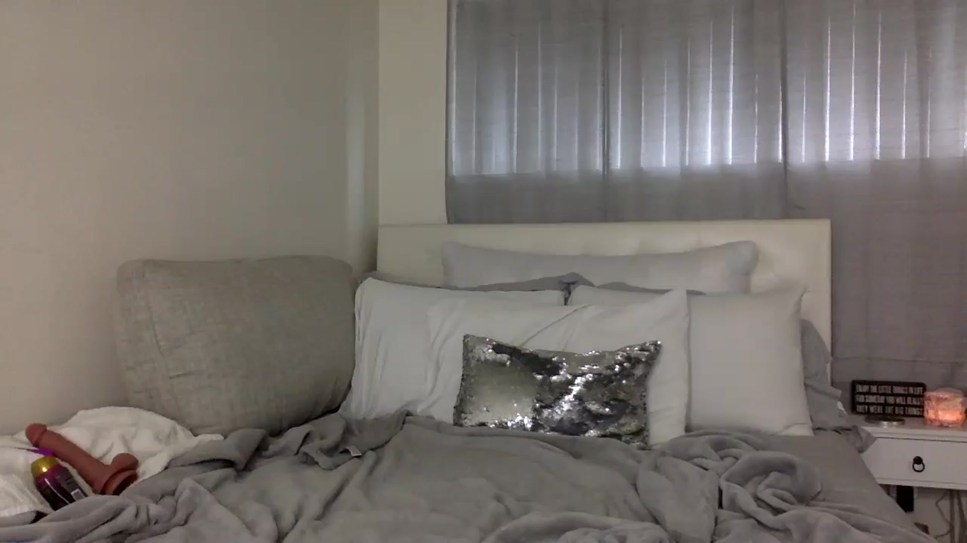 Gallery image thumbnail from Sugarxoxoxo's myfreecams stream on, 11/26/2024, 19:24 image 8 of 20