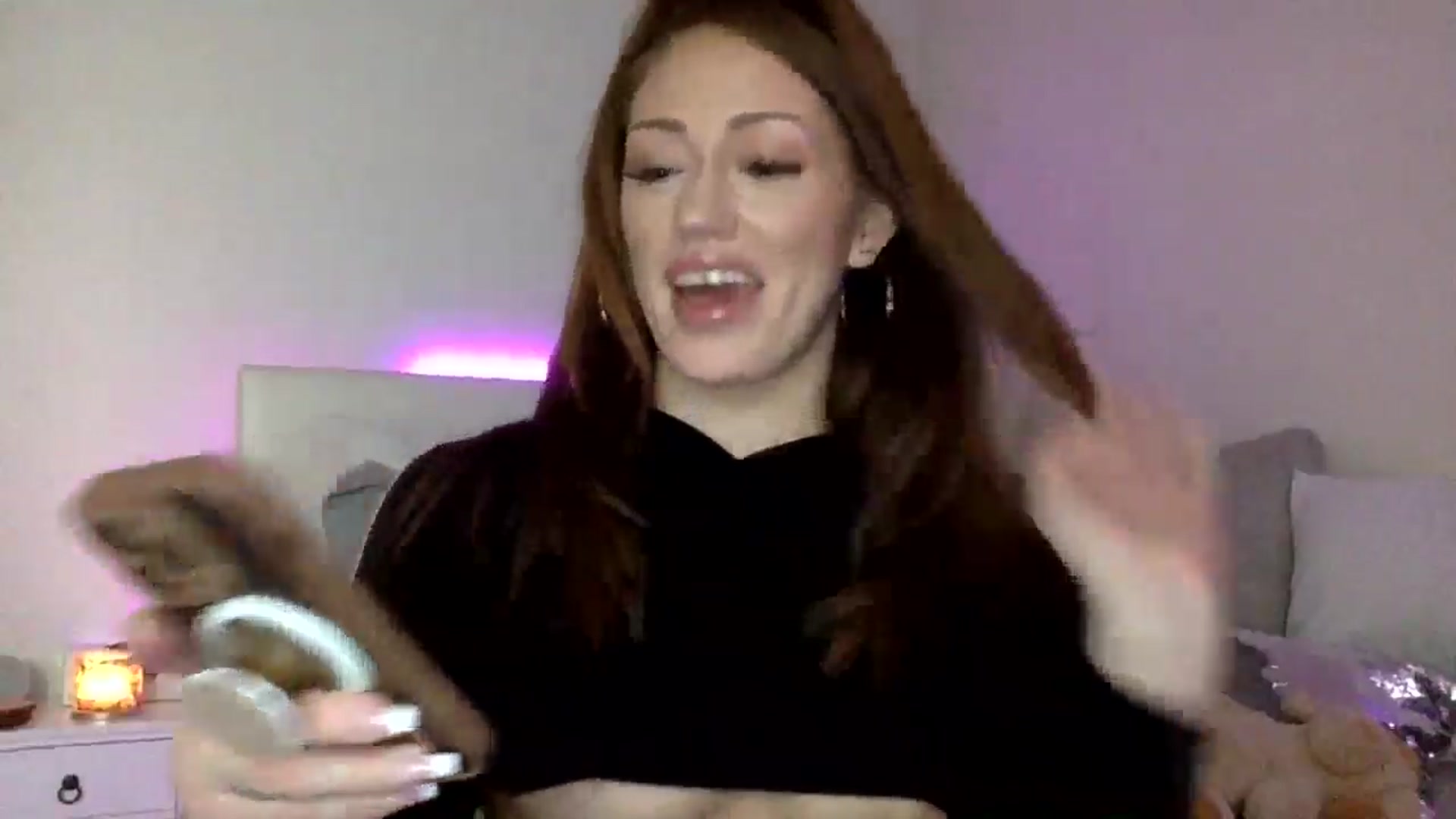 Gallery image thumbnail from Sugarxoxoxo's myfreecams stream on, 01/24/2025, 18:54 image 14 of 20