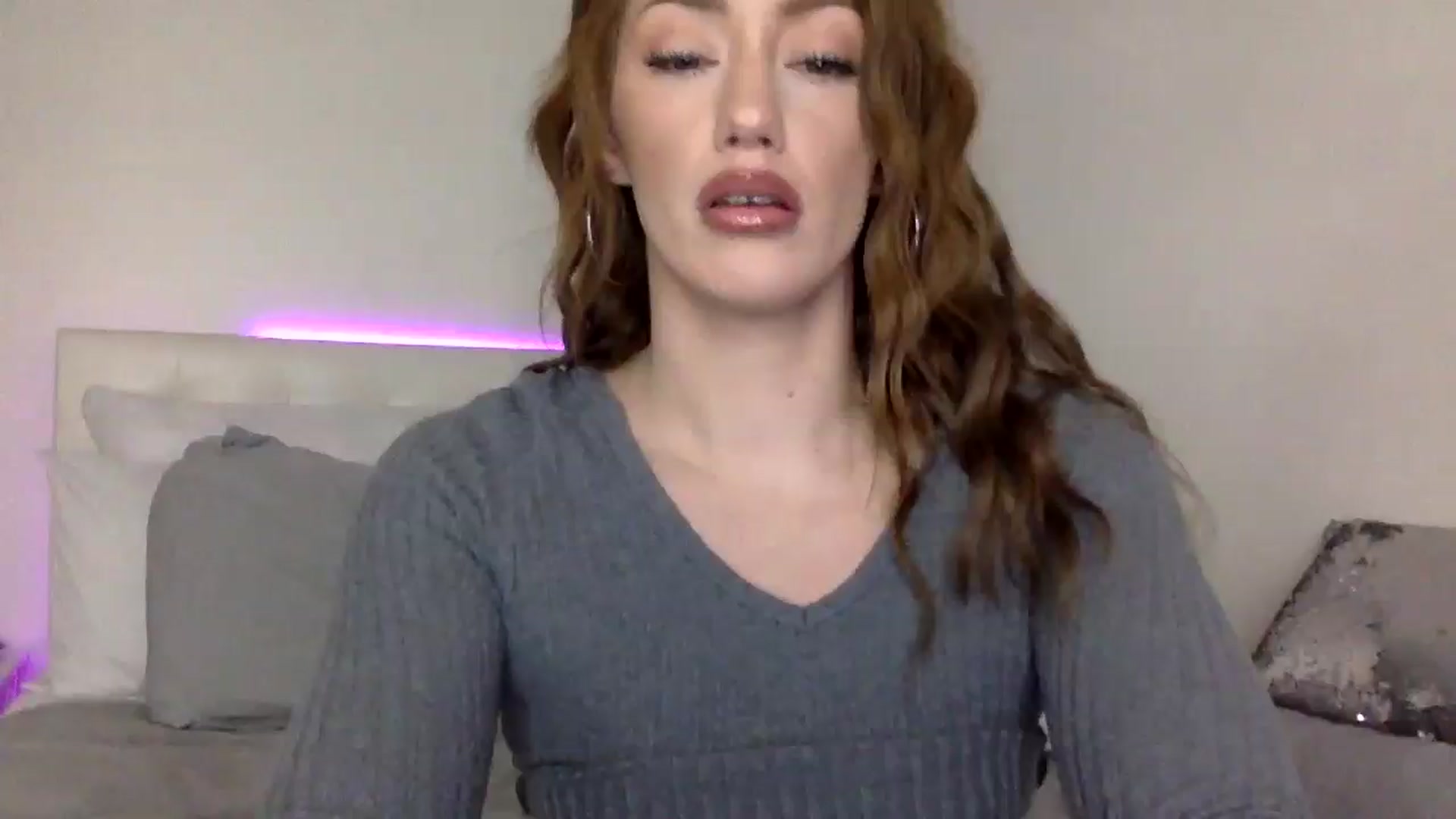 Gallery image thumbnail from Sugarxoxoxo's myfreecams stream on, 01/29/2025, 19:44 image 16 of 20