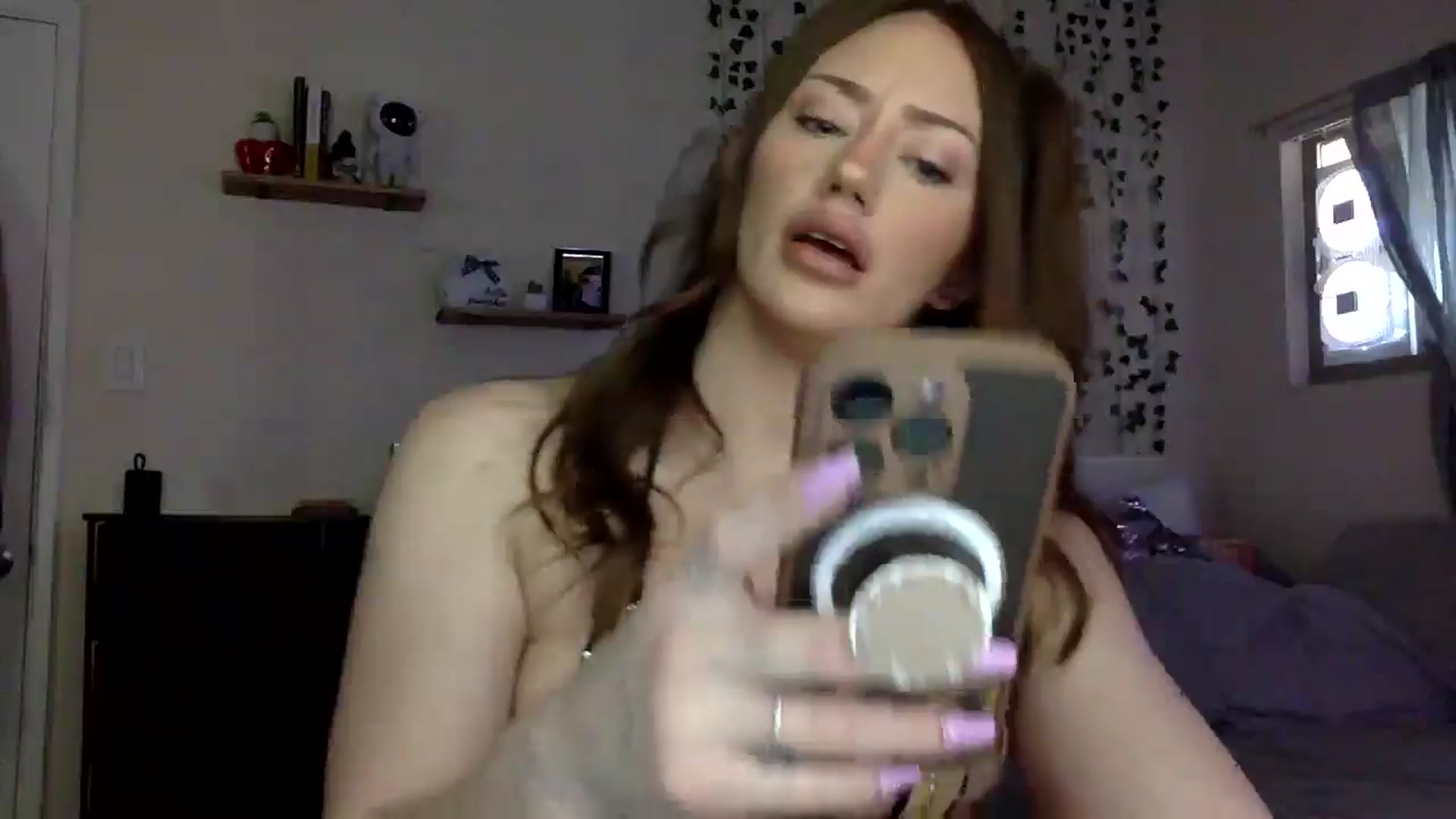Gallery image thumbnail from Sugarxoxoxo's myfreecams stream on, 06/13/2025, 19:15 image 7 of 20