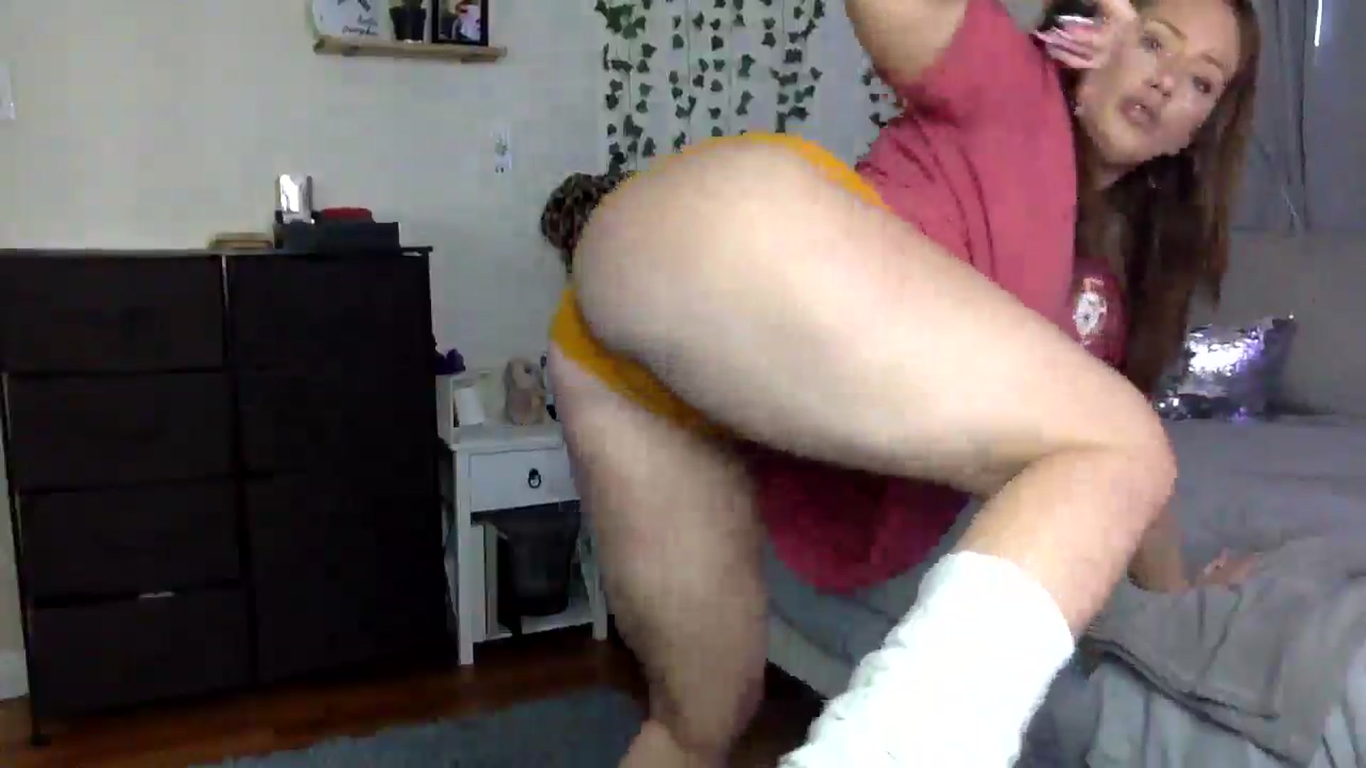 Gallery image thumbnail from Sugarxoxoxo's myfreecams stream on, 06/18/2025, 17:48 image 3 of 20