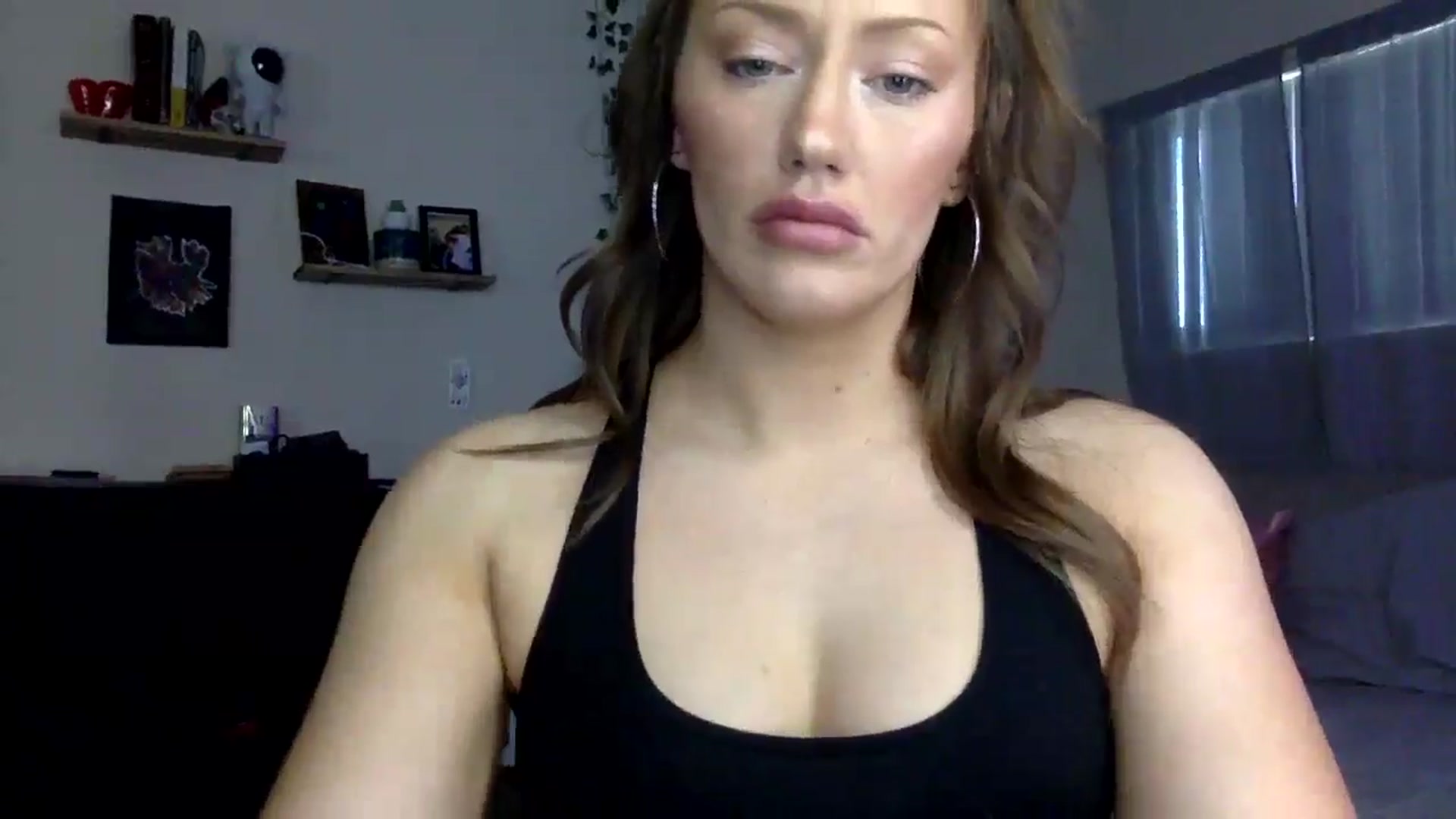Gallery image thumbnail from Sugarxoxoxo's myfreecams stream on, 07/17/2025, 17:55 image 20 of 20