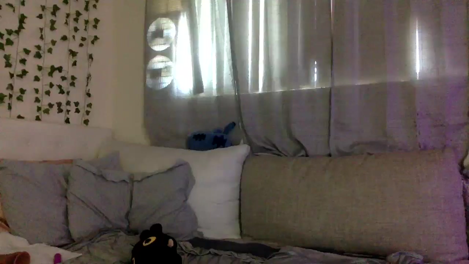 Gallery image thumbnail from Sugarxoxoxo's myfreecams stream on, 03/24/2026, 17:32 image 20 of 20