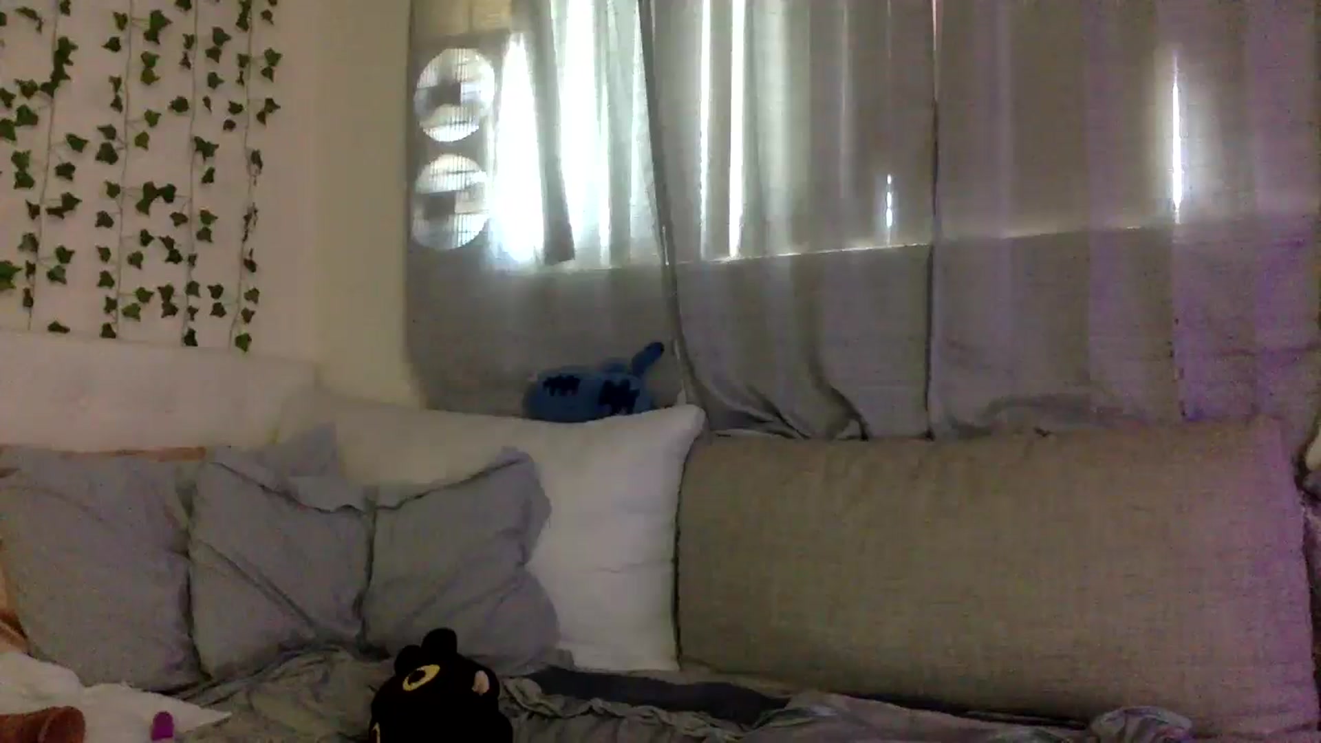 Gallery image thumbnail from Sugarxoxoxo's myfreecams stream on, 03/24/2026, 17:32 image 19 of 20