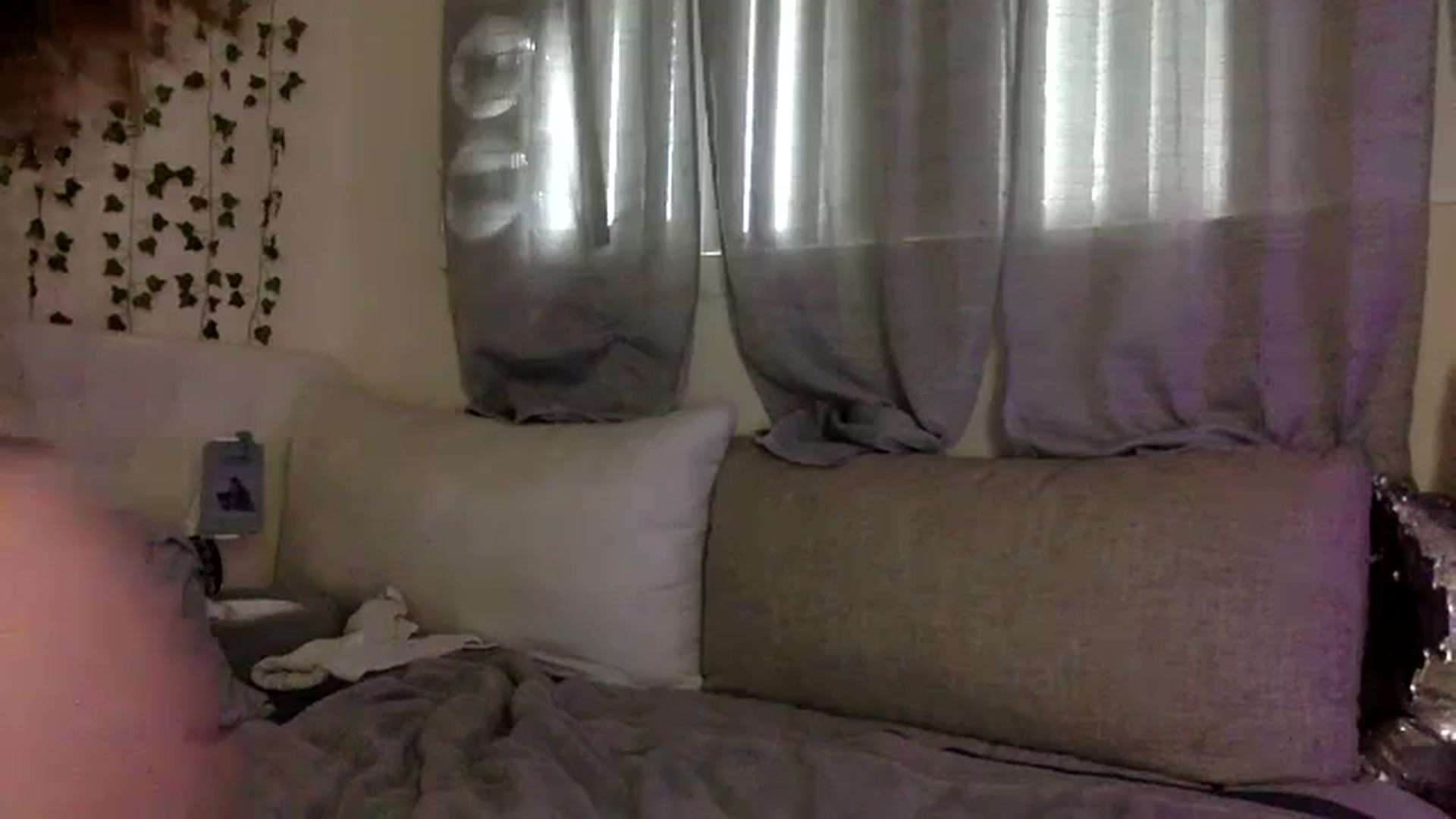 Gallery image thumbnail from Sugarxoxoxo's myfreecams stream on, 03/31/2026, 16:33 image 17 of 20